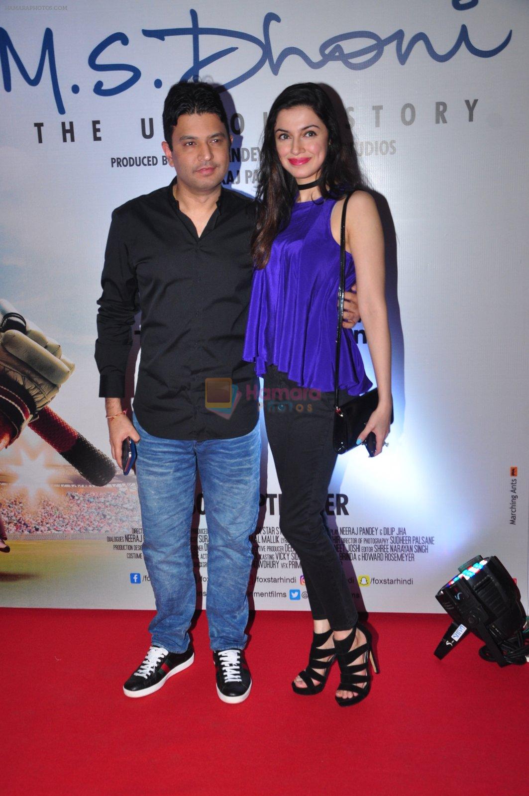 Bhushan Kumar, Divya Kumar at MS Dhoni premiere in Mumbai on 29th Sept 2016