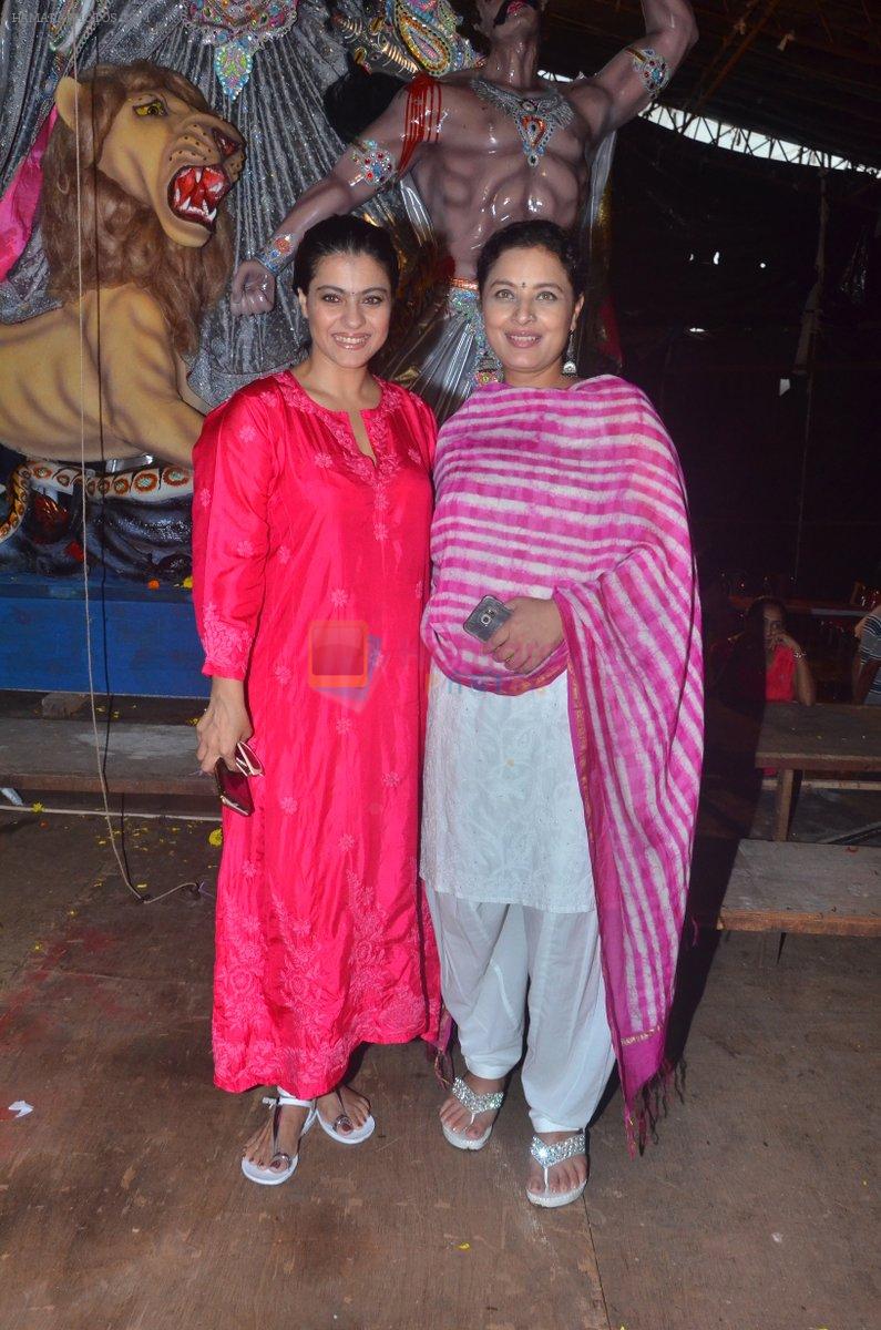 Kajol, Sharbani Mukherjee at Durga Pooja on 2nd Oct 2016