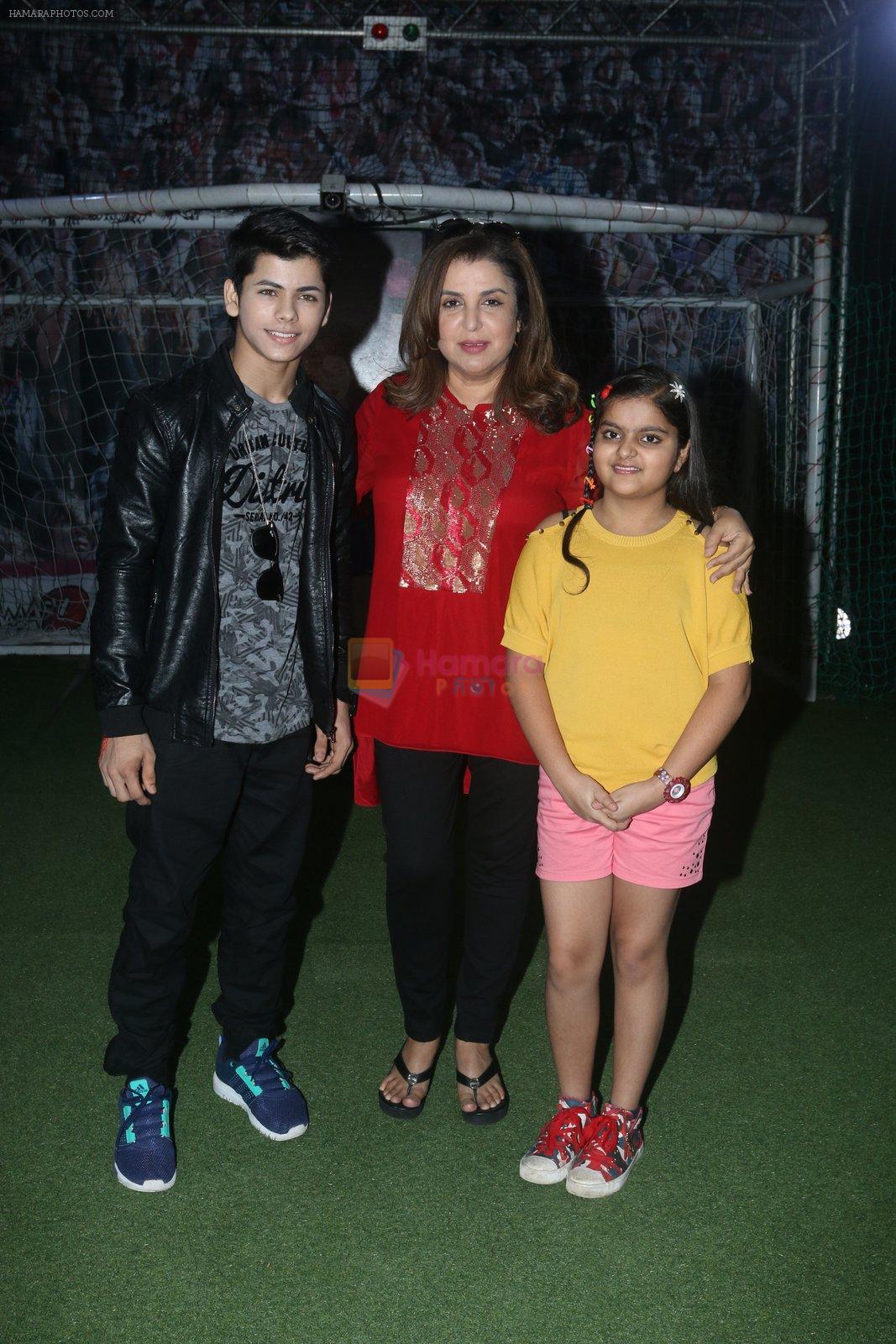 Farah Khan at smaash for jhalak promotions with welcome party for contestants on 6th Oct 2016