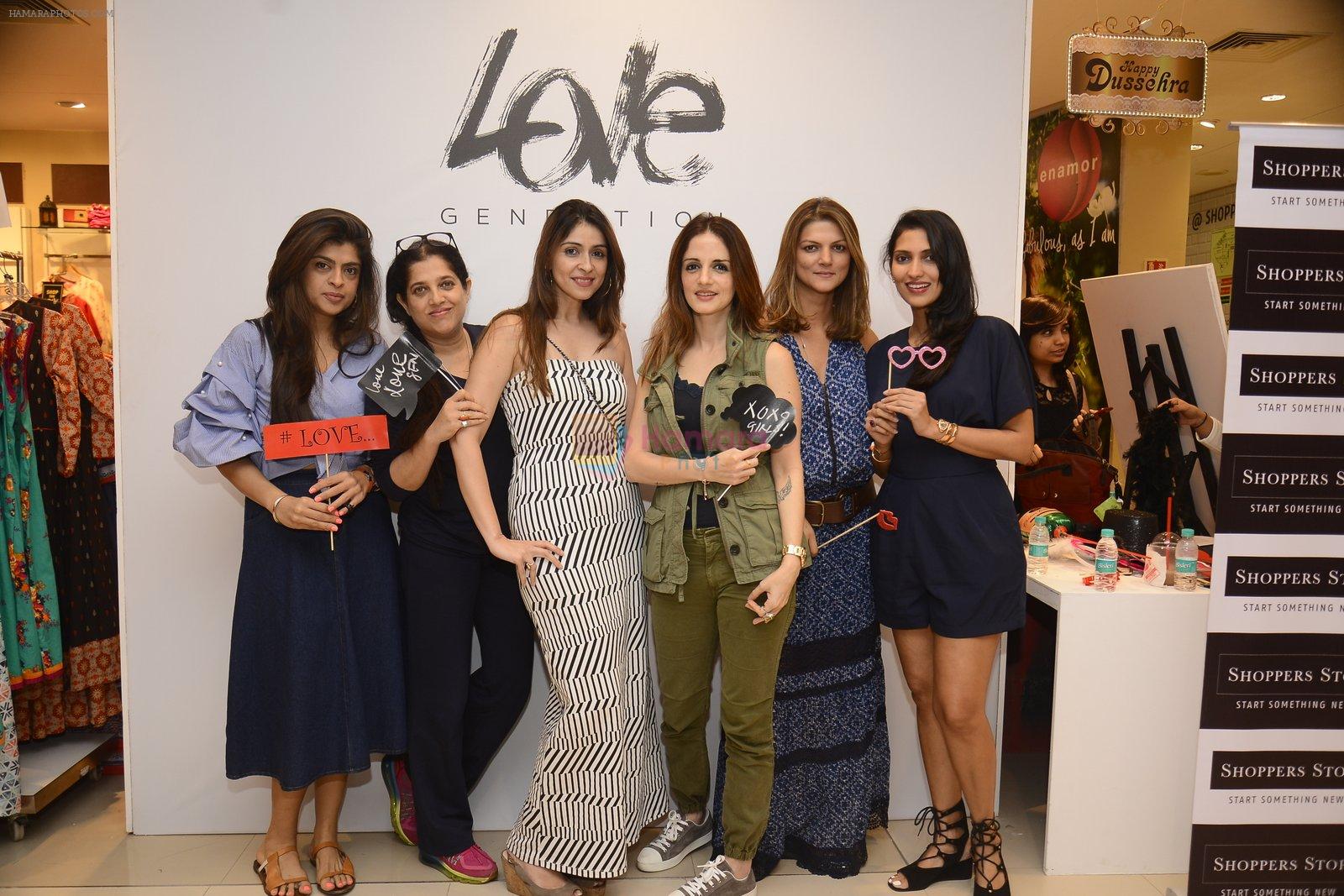 Suzanne Khan at Love Generation launch at Shoppers Stop on 7th Oct 2016