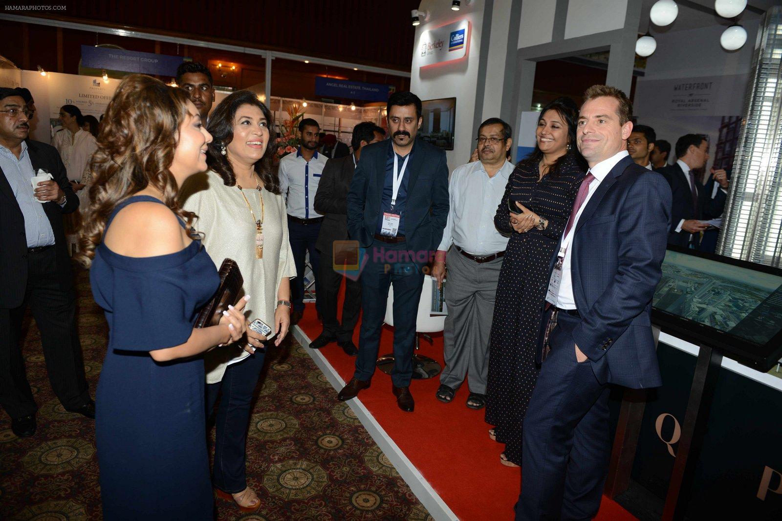 Gauri Khan inaugurates IREX in Mumbai on 7th Oct 2016