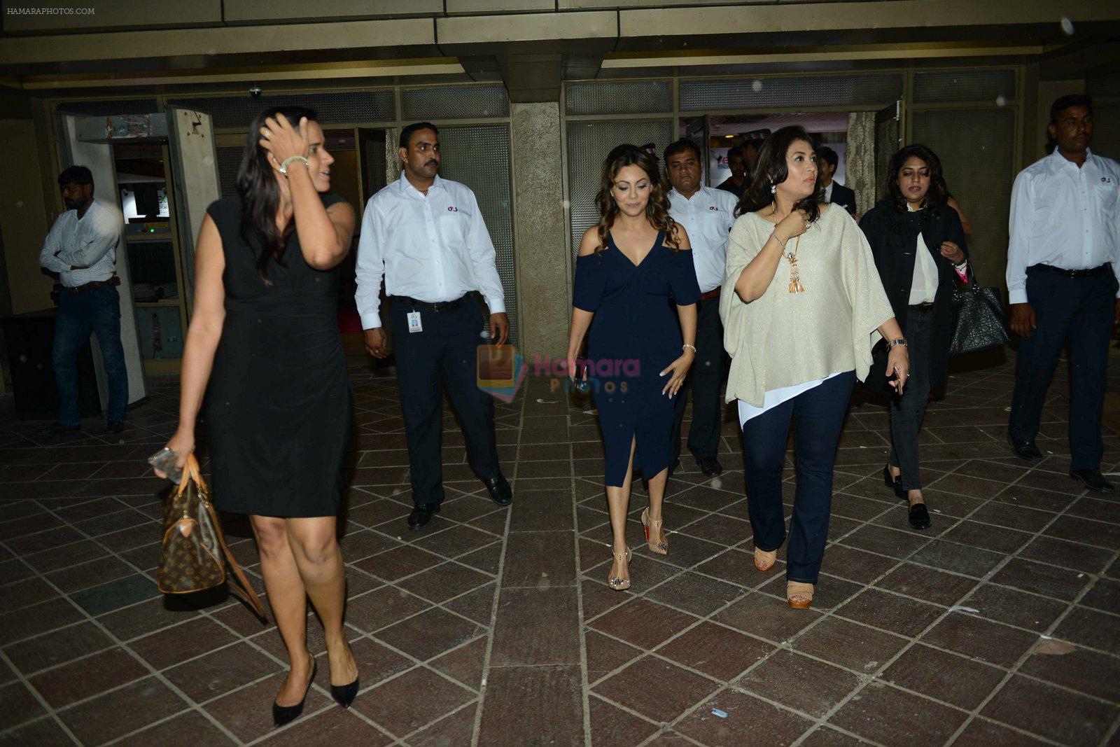 Gauri Khan inaugurates IREX in Mumbai on 7th Oct 2016