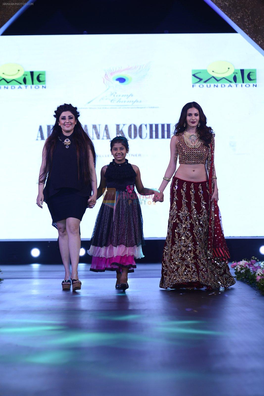 Archana Kochhar at Smile Foundation charity fashion show on 13th Oct 2016
