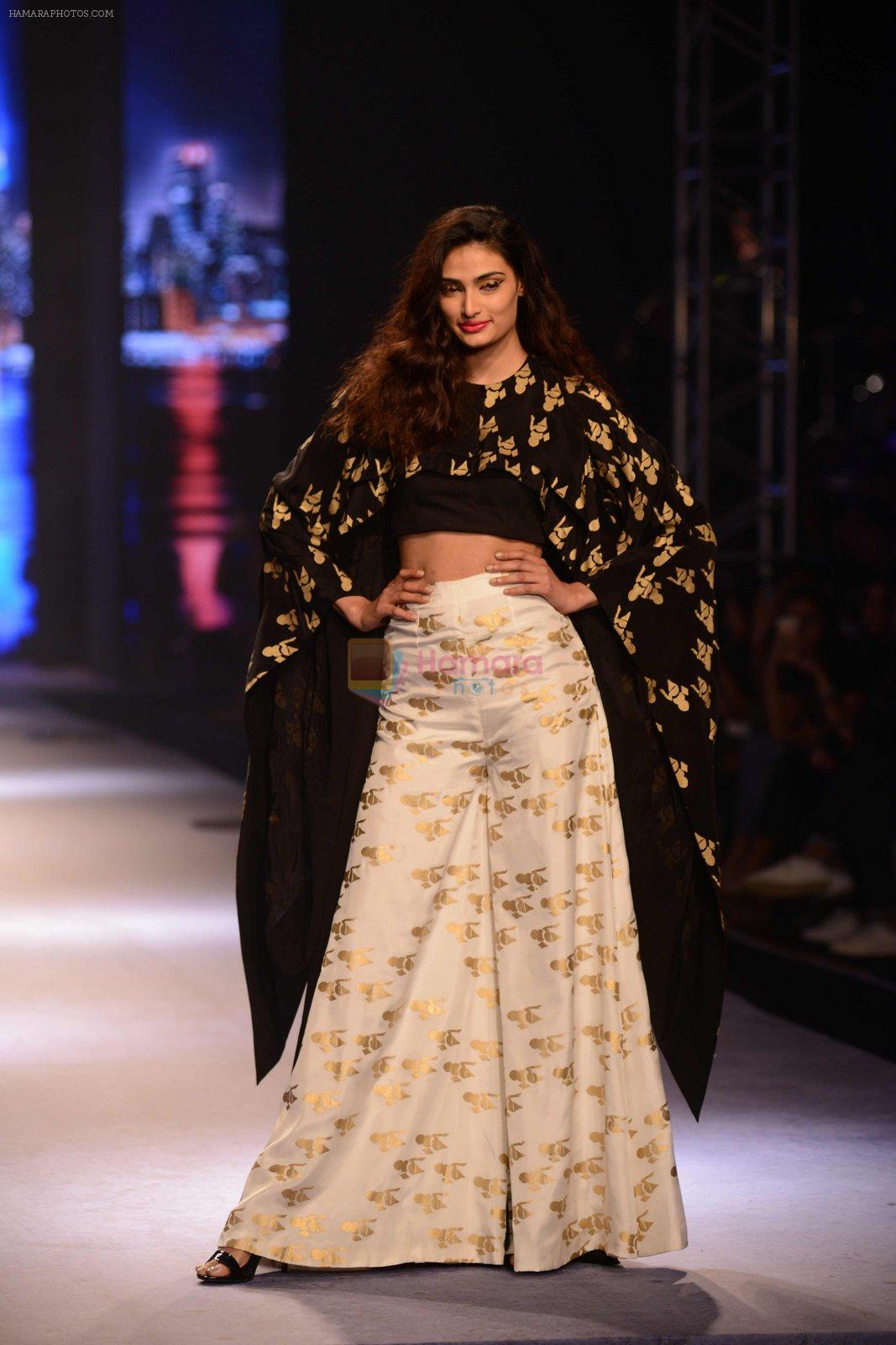 Athiya Shetty walks for Masaba at Amazon India Fashion Week on 15th Oct 2016