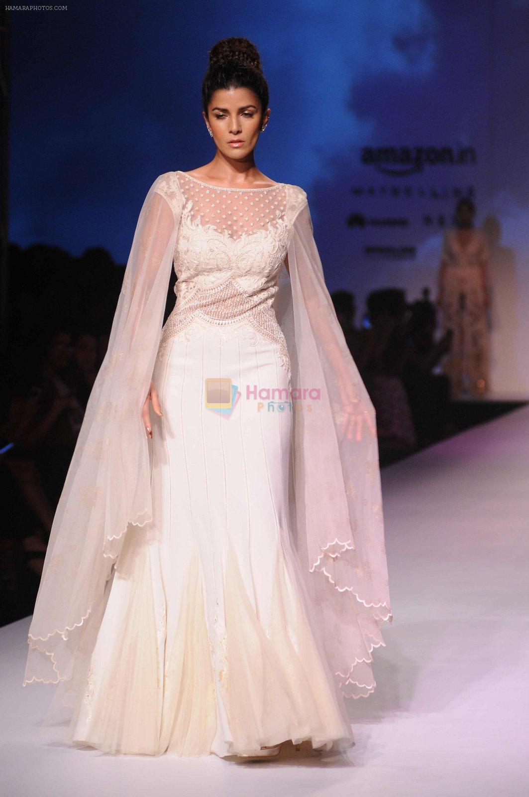 Nimrat Kaur walk the ramp for Mandira Wrik's show at Amazon India Fashion Week on 15th Oct 2016