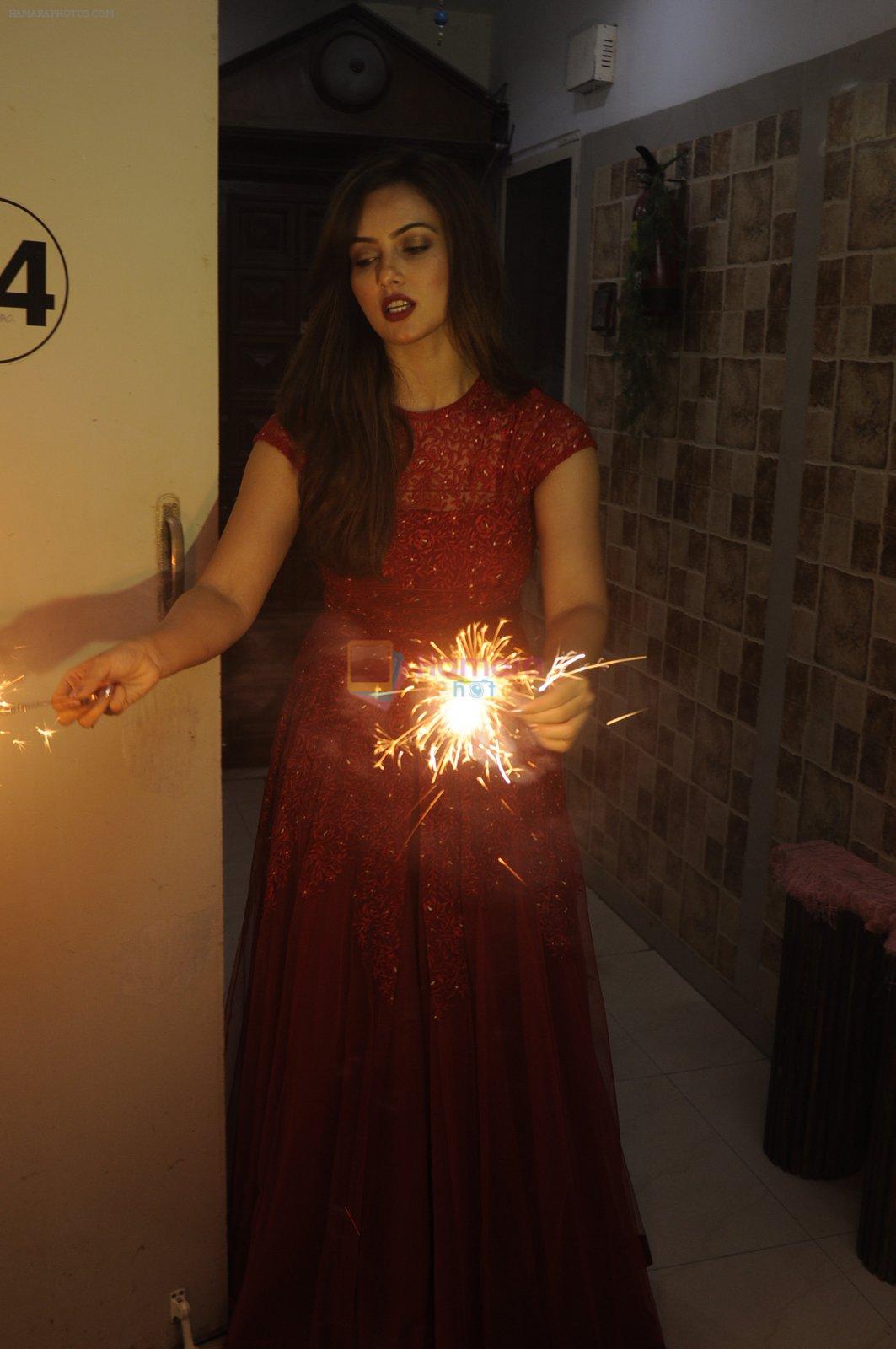 Sana Khan Diwali shoot on 18th Oct 2016