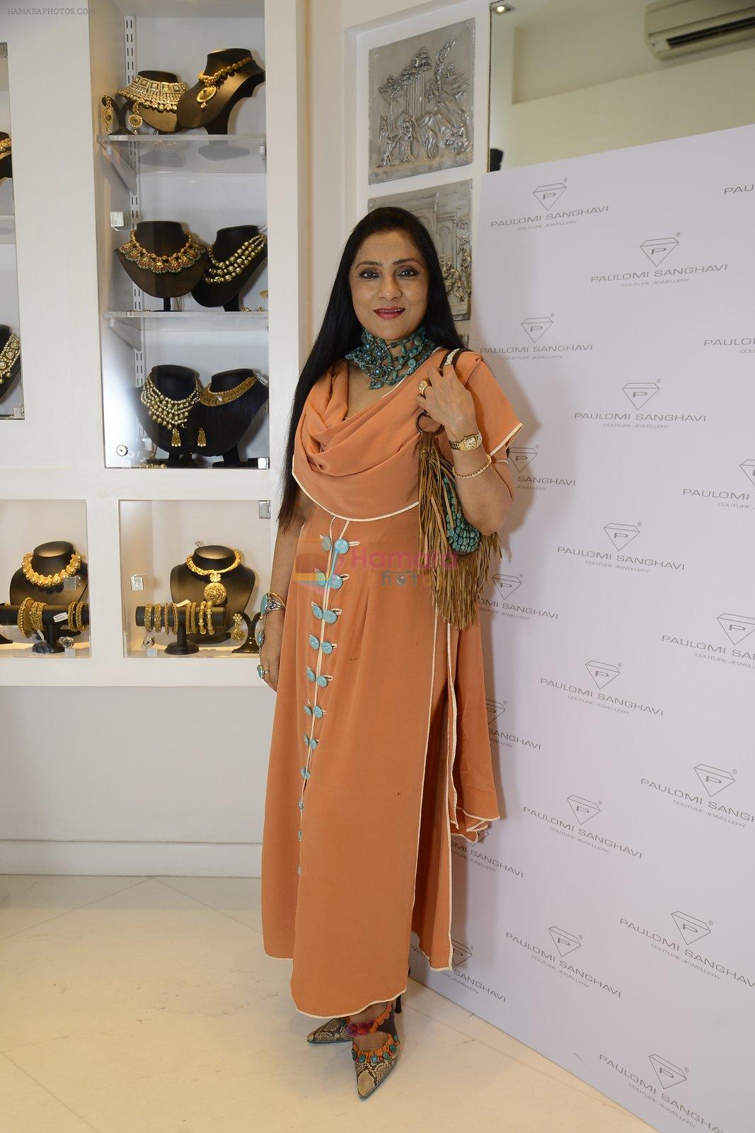 Aarti Surendranath at the launch of a new jewellery line of designer Paulomi Sanghavi in Mumbai on 27th Oct 2016