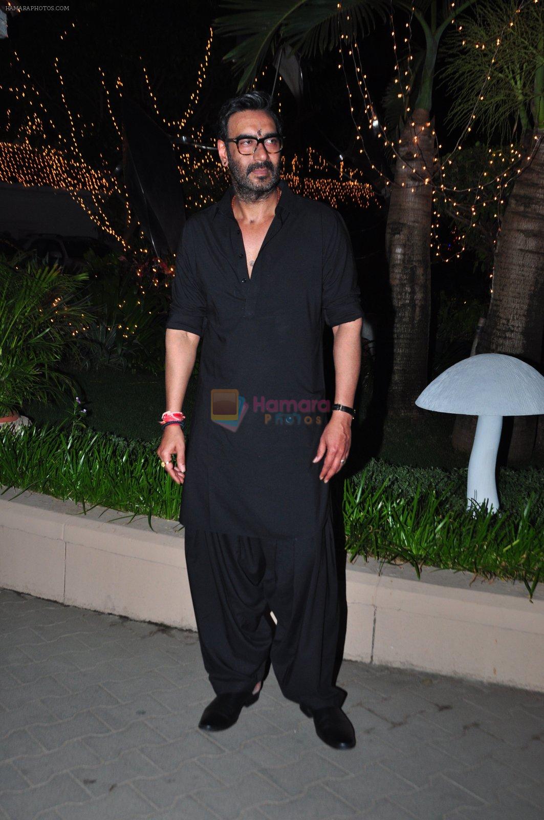 Ajay Devgan at Shivaay film screening and dinner for cast n crew on 27th Oct 2016