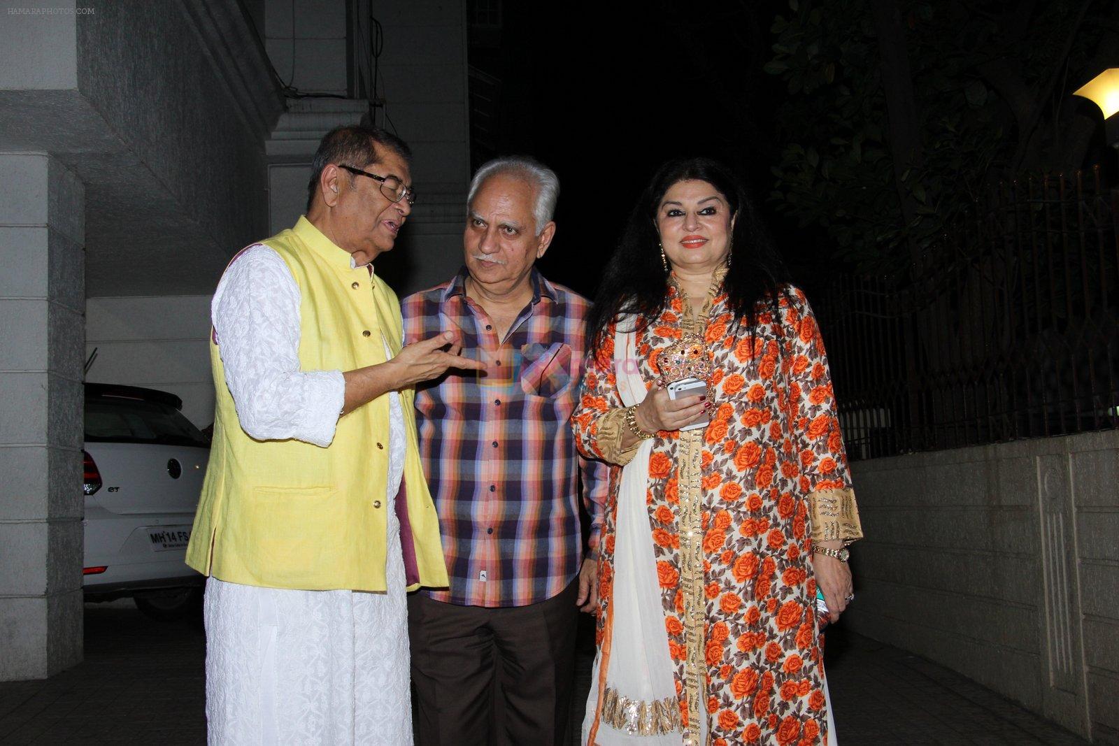 Subhash Ghai, Kiran Juneja at Pradeep Guha's diwali party on 28th Oct 2016