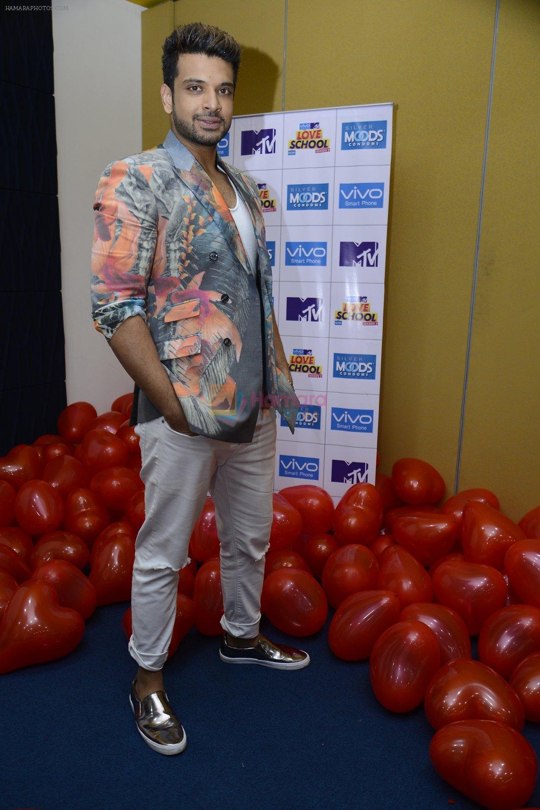 Karan Kundra at MTV Love school photo shoot on 3rd Nov 2016