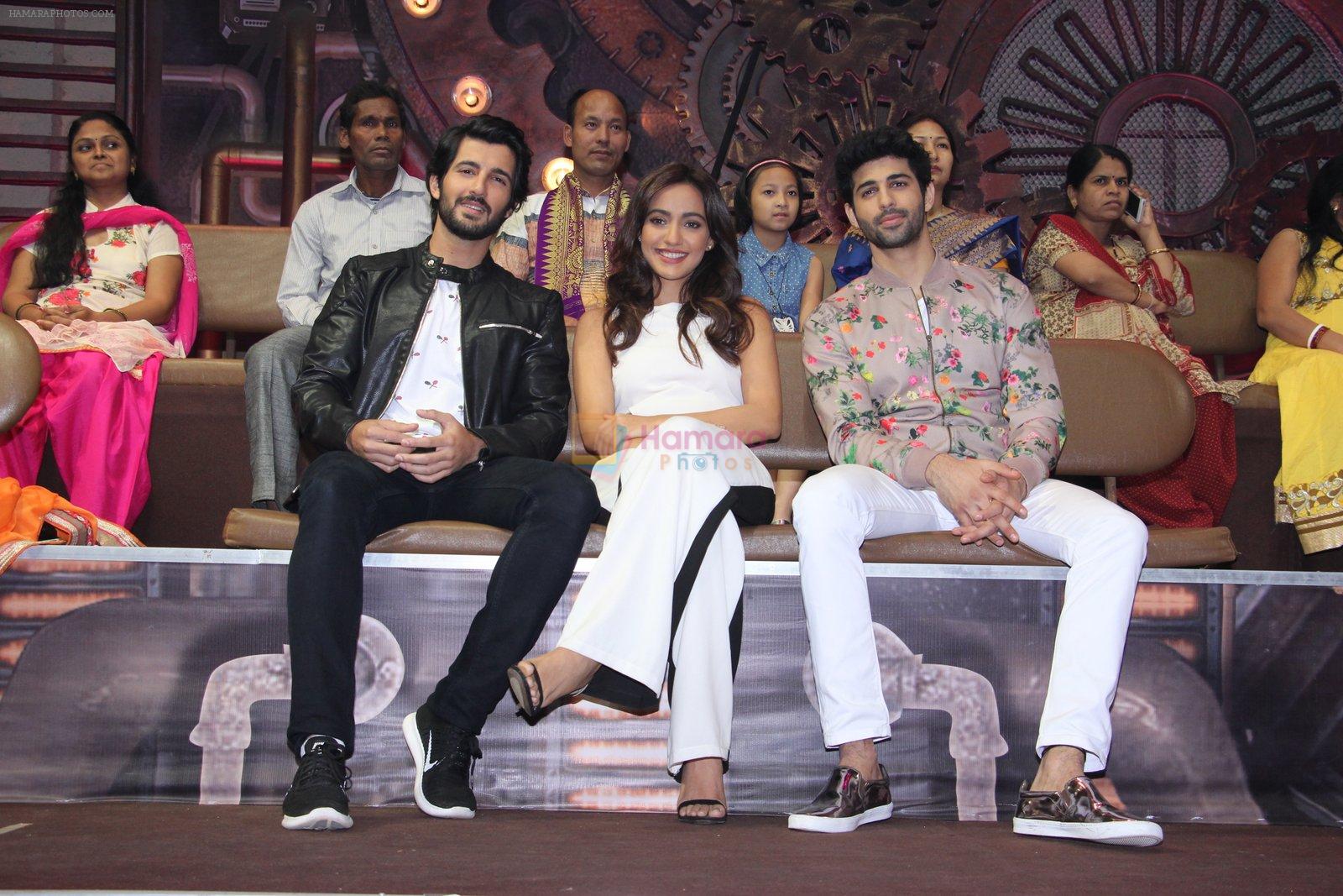 Aashim Gulati, Neha Sharma, Aditya Seal at the promotion of film Tum Bin II on the sets of Sony TV reality show Super Dancer on 7th Nov 2016