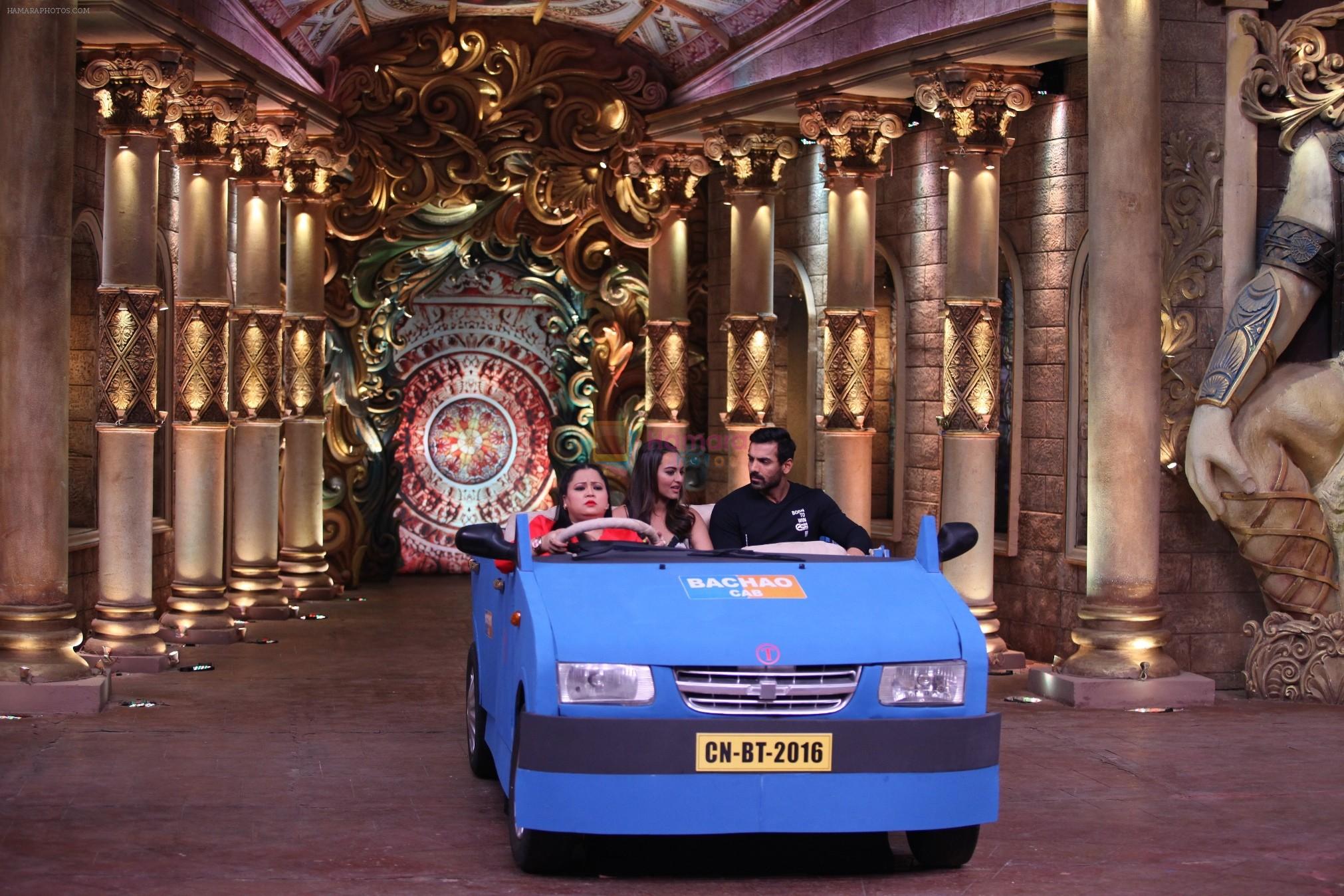 Sonakshi Sinha, John Abraham promotes Force 2 on the sets of Comedy Nights Bachao in Mumbai on 7th Nov 2016