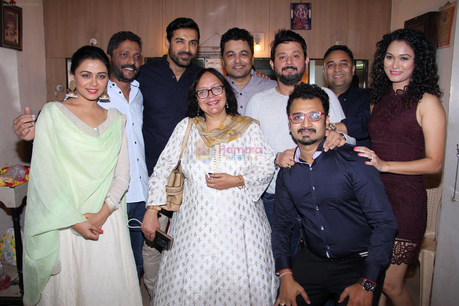 John Abraham, Neetha Shetty, Swapna Waghmare, Swapnil Joshi at the music launch of Marathi film Fugay on 9th Nov 2016