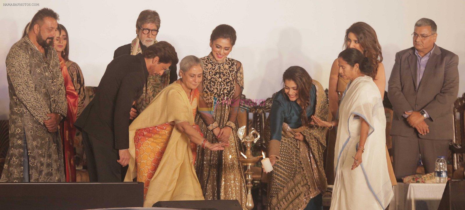Amitabh Bachchan, Shahrukh Khan, Kajol, Jaya Bachchan, Parineeti Chopra, Sanjay Dutt at Kolkata Film festival opening on 11th Nov 2016