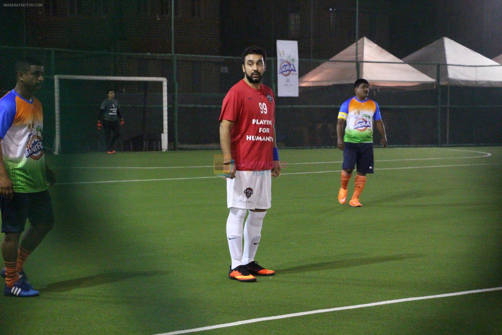 Raj Kundra at charity soccer match on 13th Nov 2016