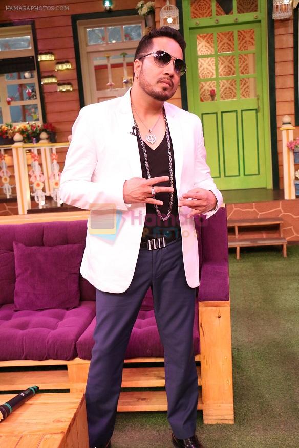 Mika Singh on The Kapil Sharma Show on 16th Nov 2016
