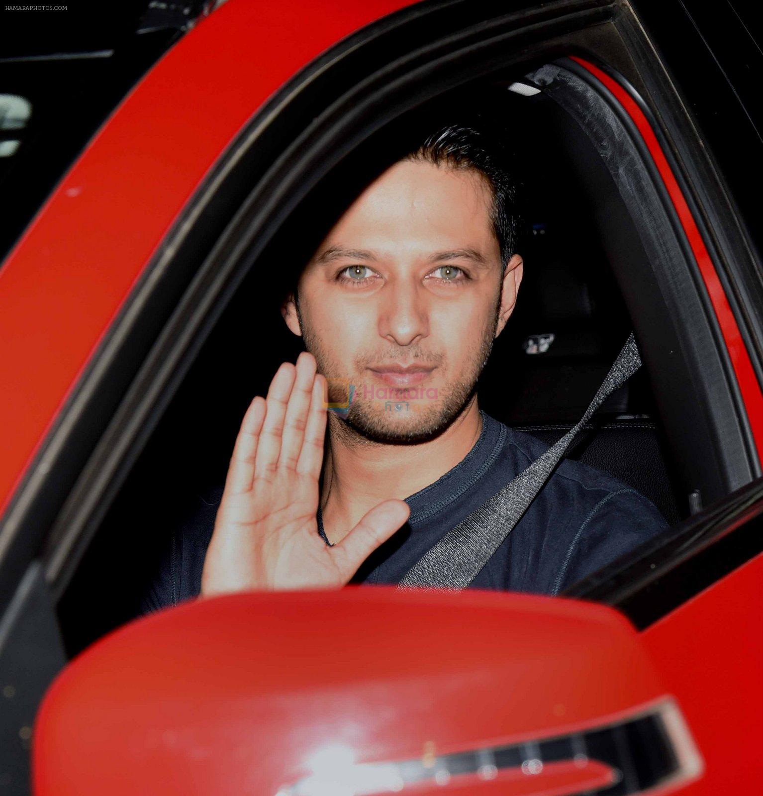 Vatsal Seth at Arpita Khan anniversary bash in Mumbai on 17th Nov 2016