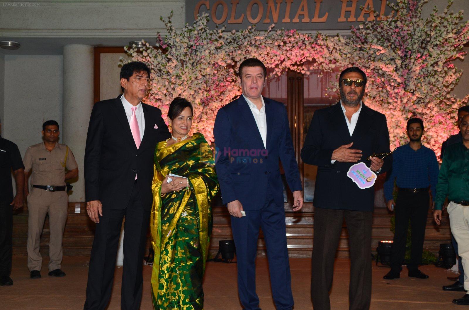 Aditya Pancholi, Jackie Shroff at Wedding reception of stylist Shaina Nath daughter of Rakesh Nath on 17th Nov 2016
