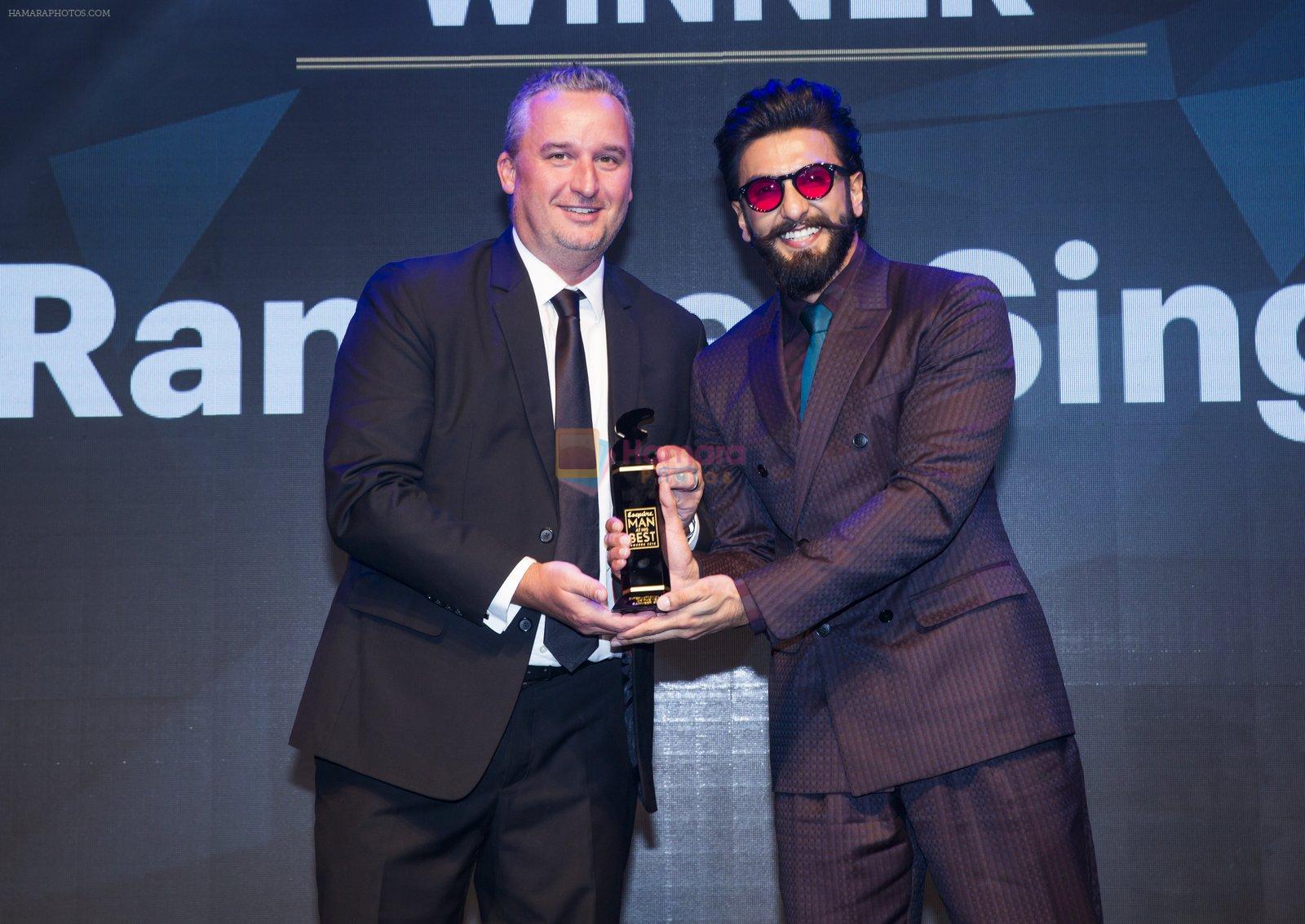 Ranveer Singh at Esquire Man at his best awards on 30th Nov 2016