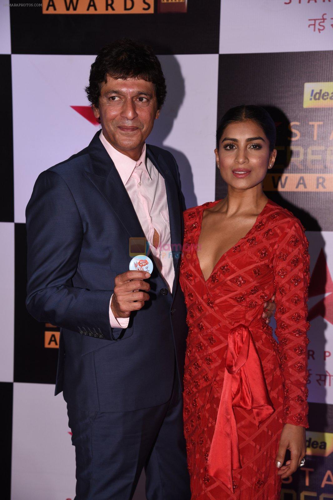 Chunky Pandey, Pallavi Sharda at 22nd Star Screen Awards 2016 on 4th Dec 2016