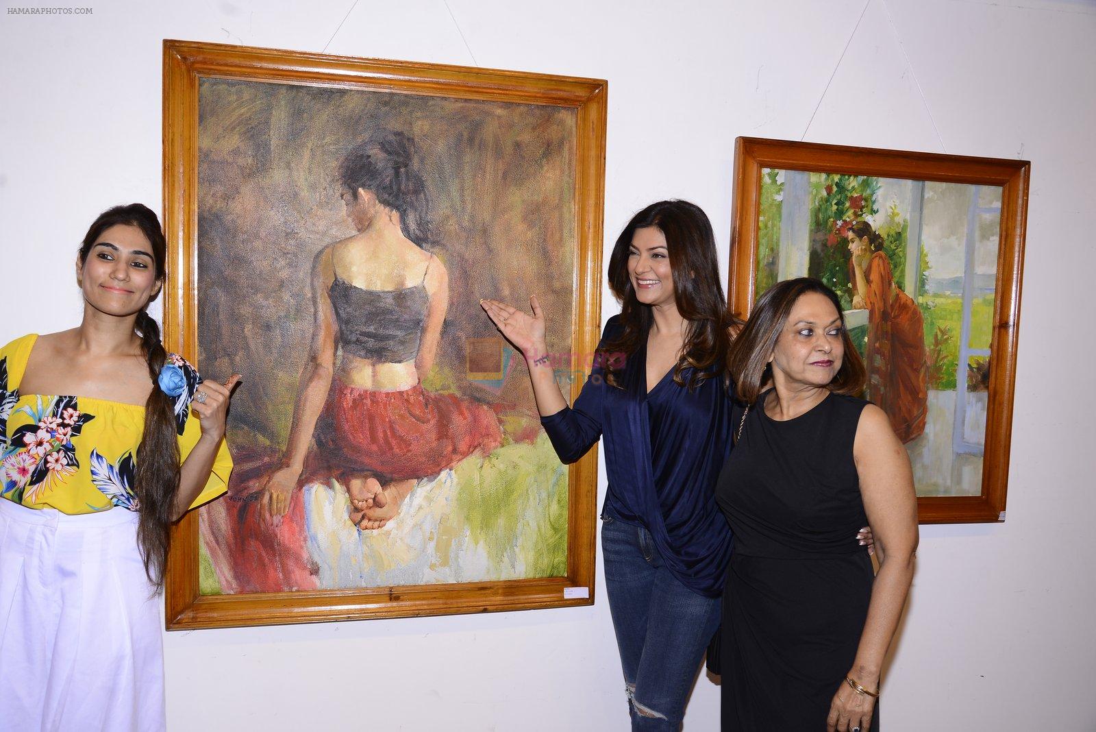 Sushmita Sen inaugurate the late John Fernandes Masterstrokes art show on 6th Dec 2016