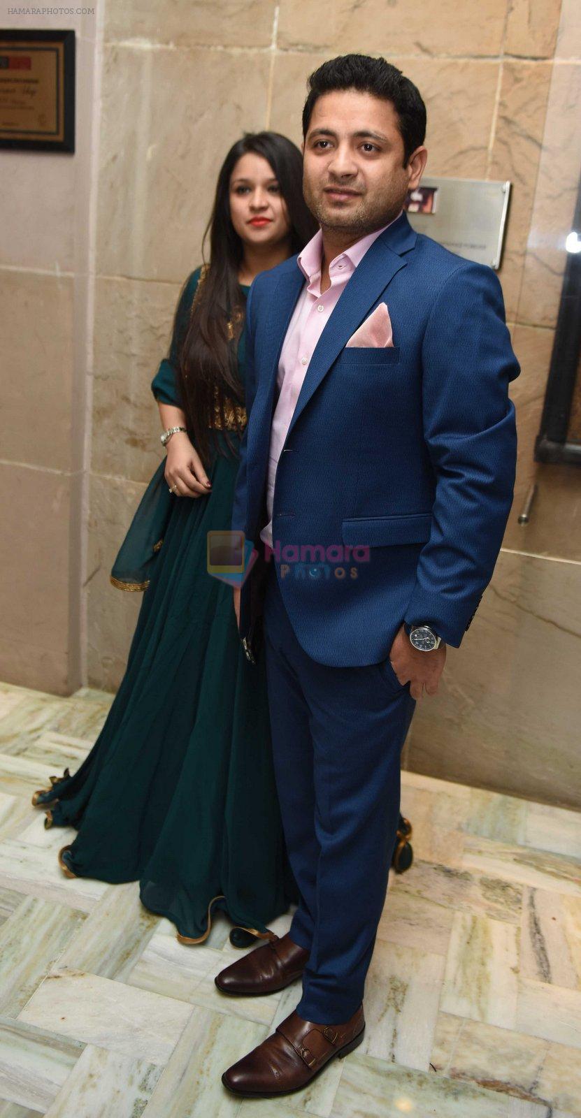 Piyush Chawla  with wife at Yuvraj Singh and Hazel Keech Wedding Reception on 7th Dec 2016