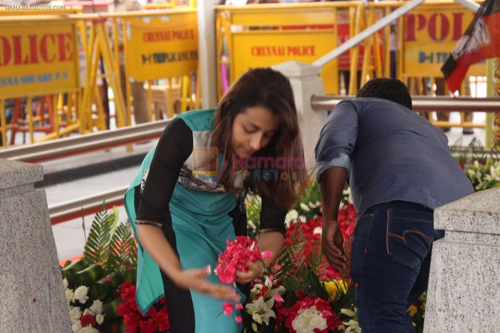 Trisha at Amma Memorial Paying her Homage To Our beloved Amma