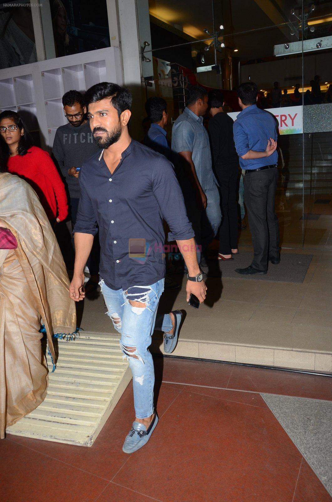 Ram Charan snapped with his wife on 15th Dec 2016