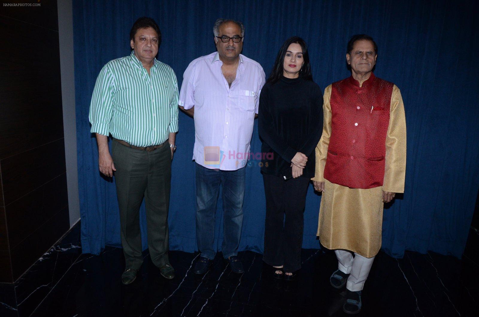 Boney Kapoor, Padmini Kolhapure at Yash Chopra 4th National Awards on 19th Dec 2016