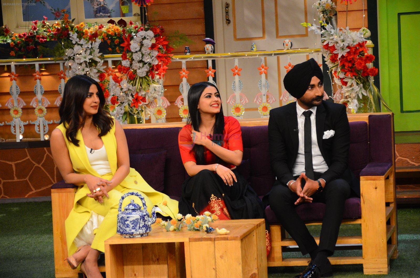 Priyanka Chopra on the sets of The Kapil Sharma Show on 21st Dec 2016