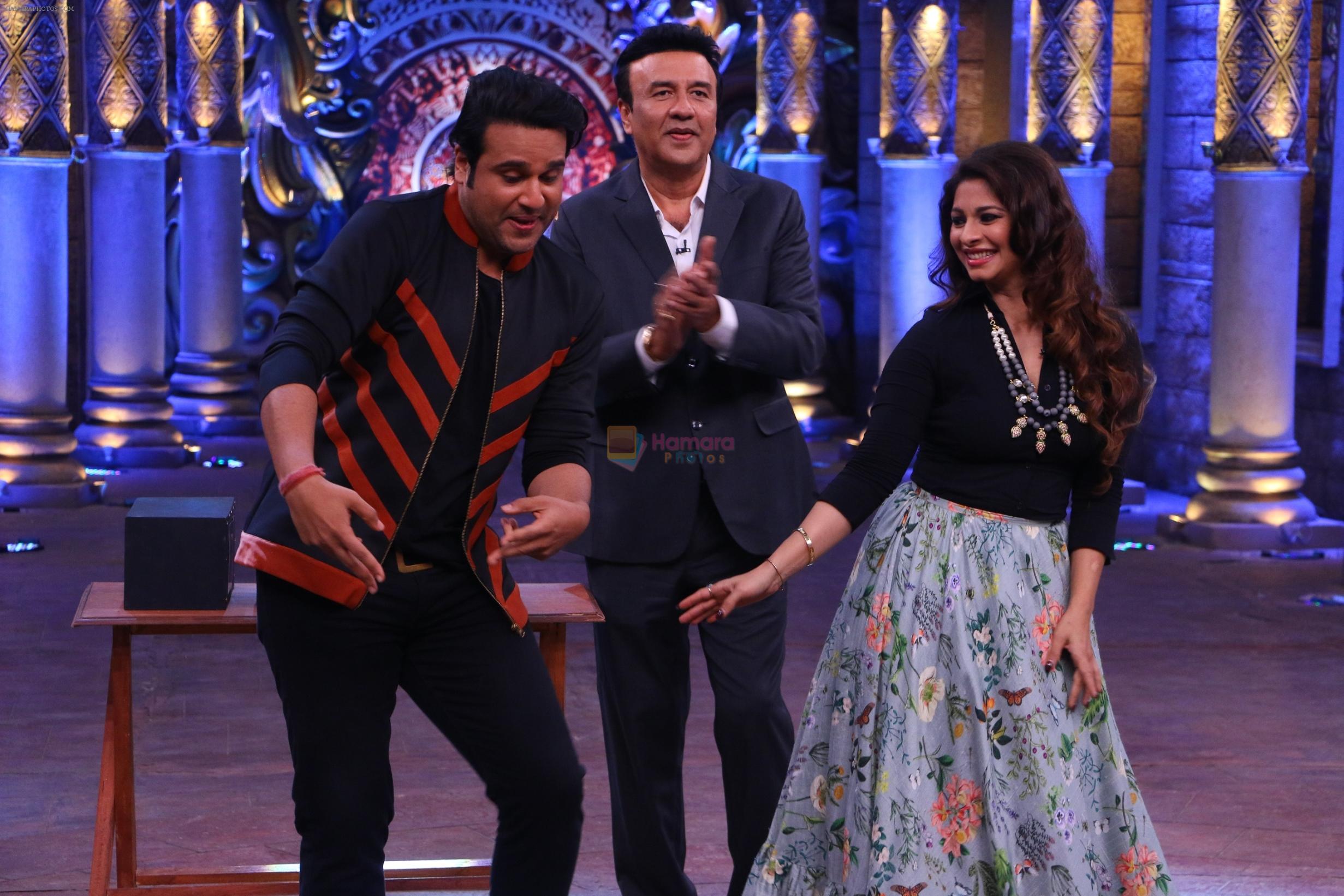 Anu Mallik & Tanisha Mukherjee shaking leg with Krushna Abhishek on the set of Comedy Nights Bachao Taaza