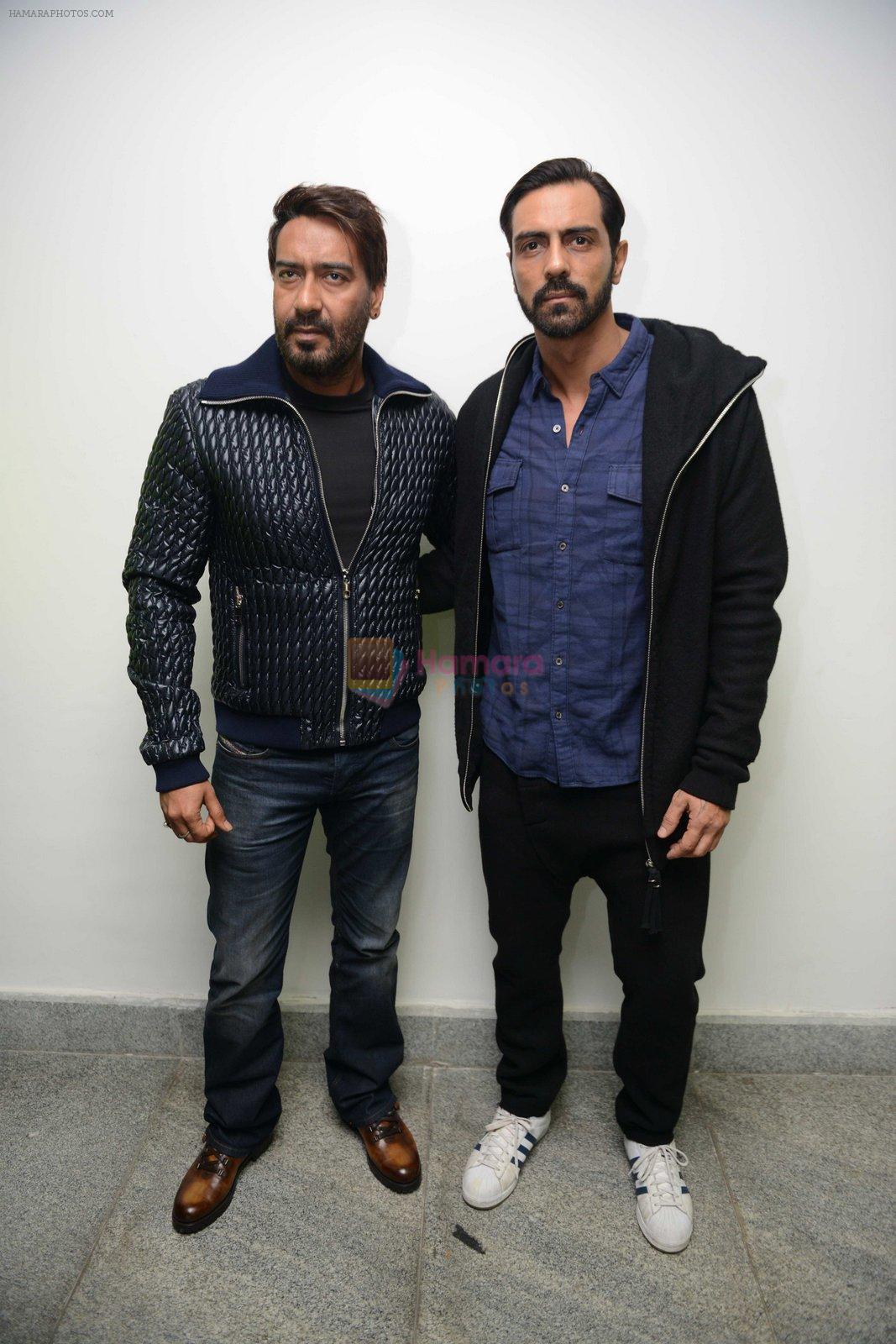Ajay Devgan, Arjun Rampal at Super Fight league press meet on 19th Jan 2017