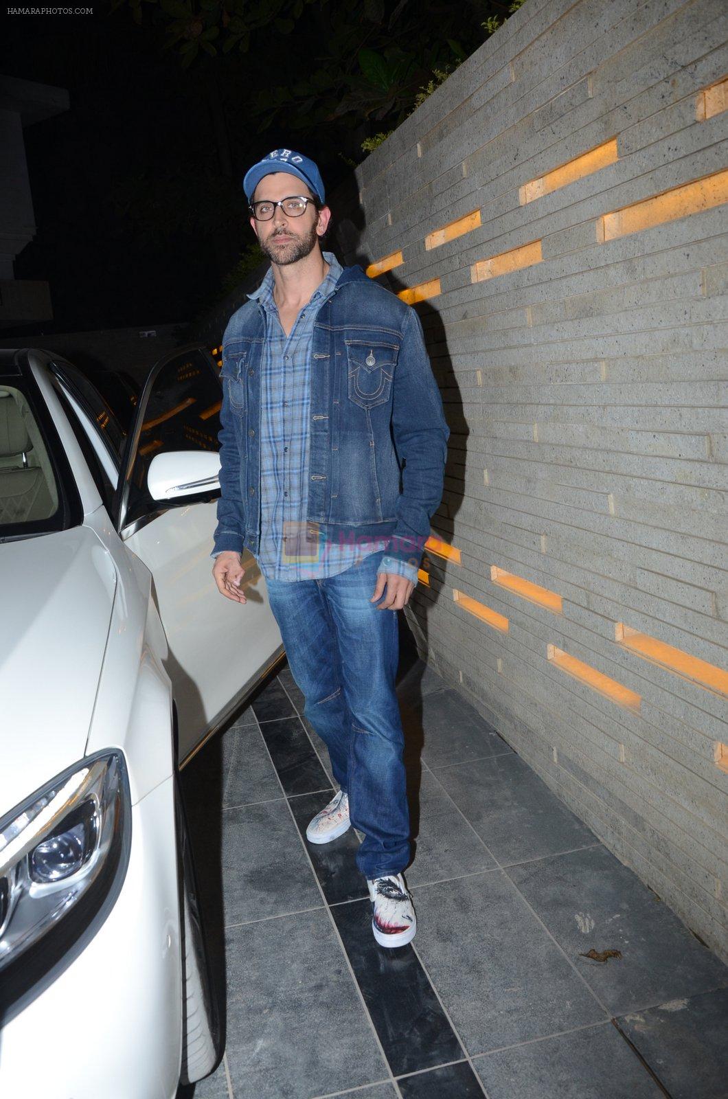 Hrithik Roshan party in the night on 21st Jan 2017