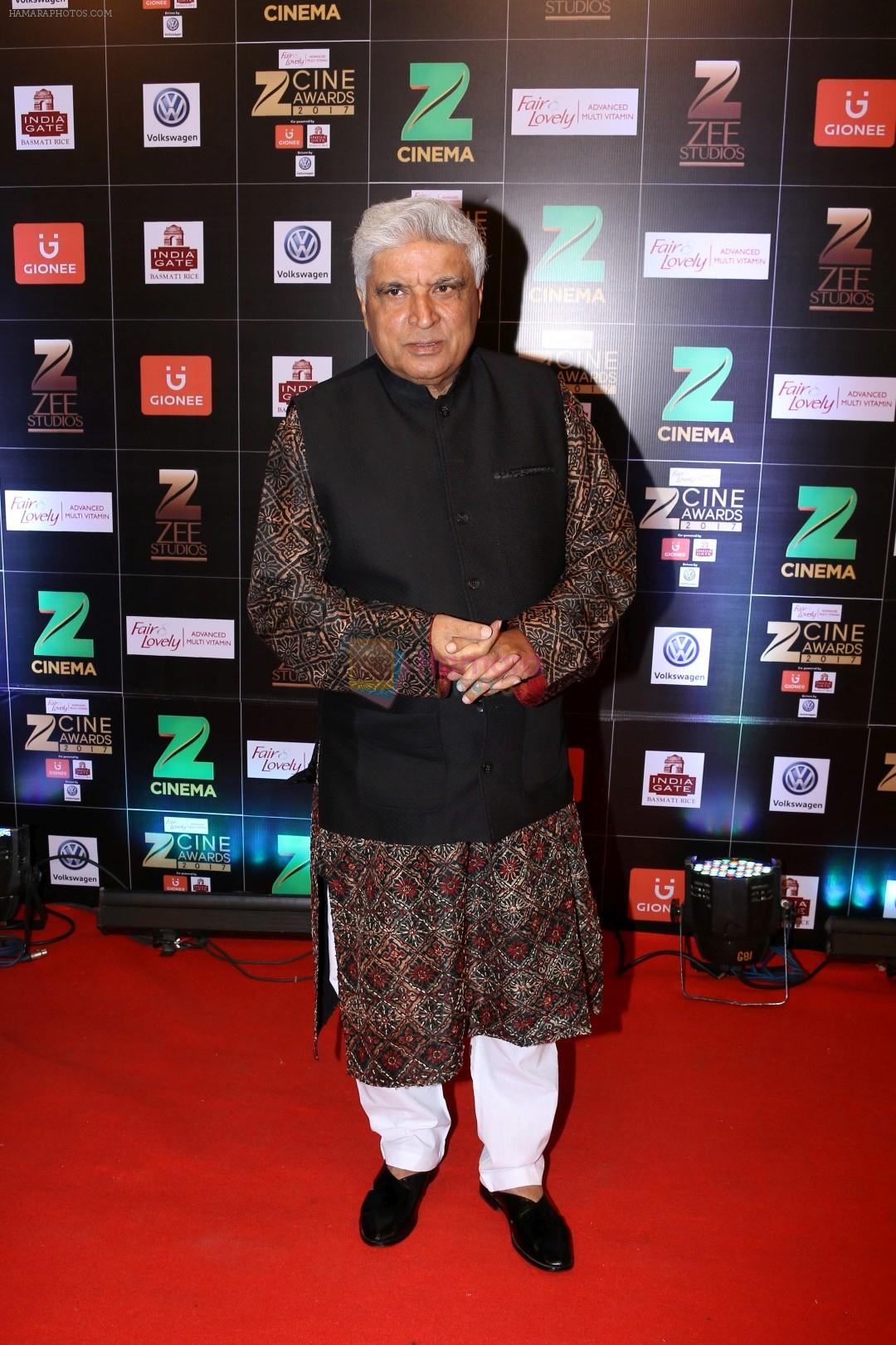 Javed Akhtar at Red Carpet Of Zee Cine Awards 2017 on 12th March 2017