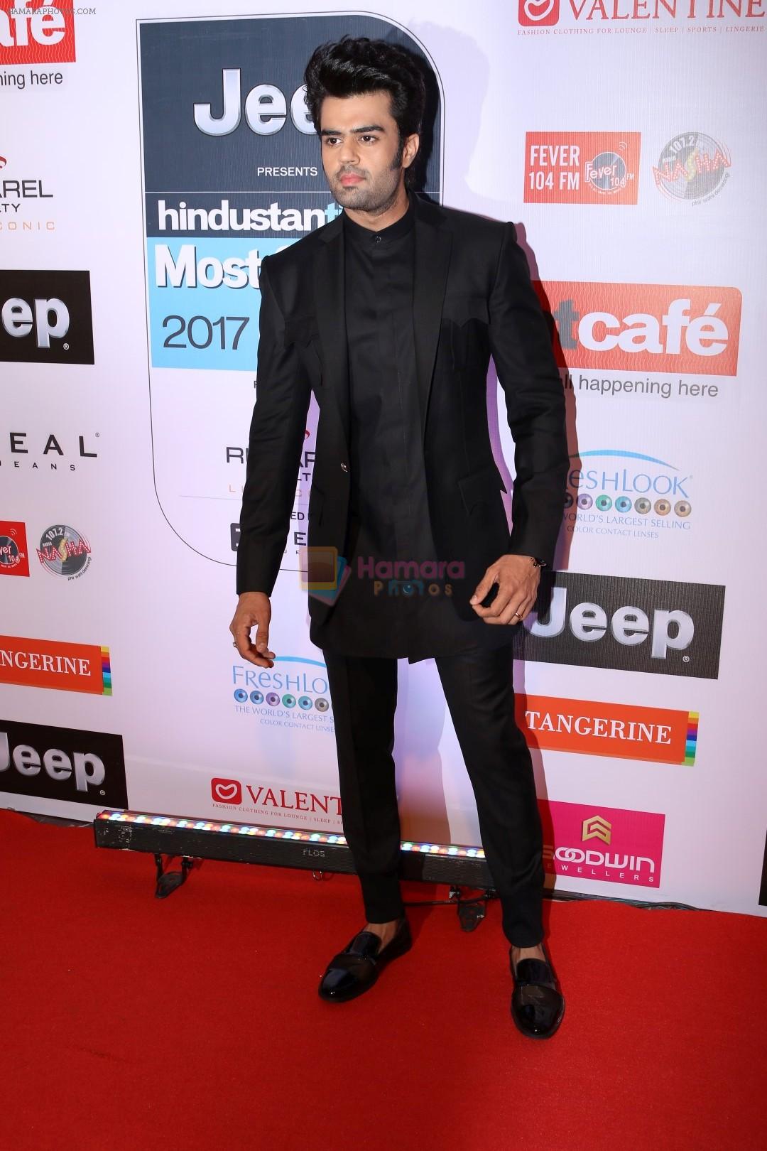 Manish Paul at the Red Carpet Of Most Stylish Awards 2017 on 24th March 2017