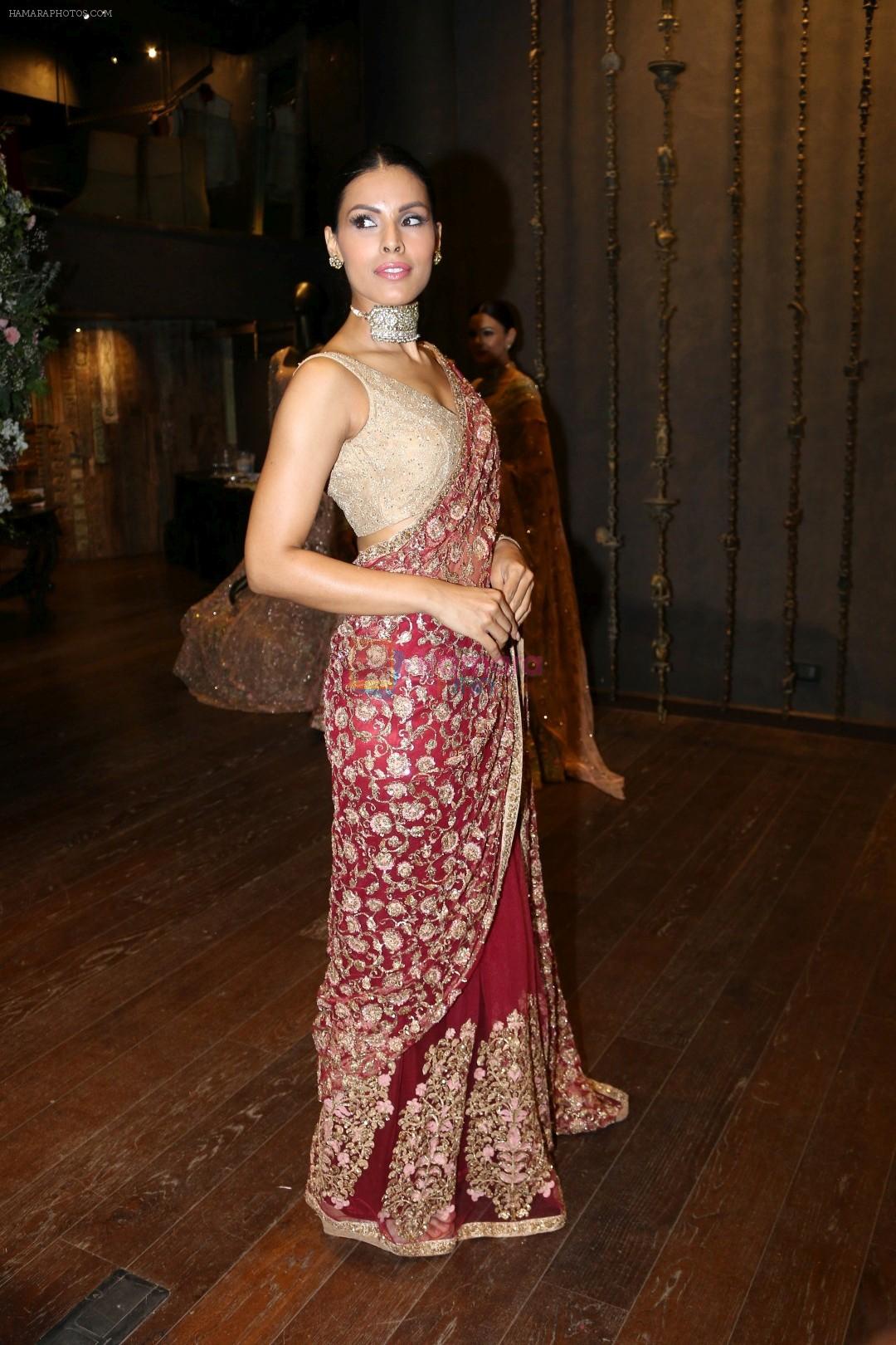 Deepti Gujral at the Unveiling Of Shyamal & Bhumika�s Spring Summer 17 Collection on 31st March 2017