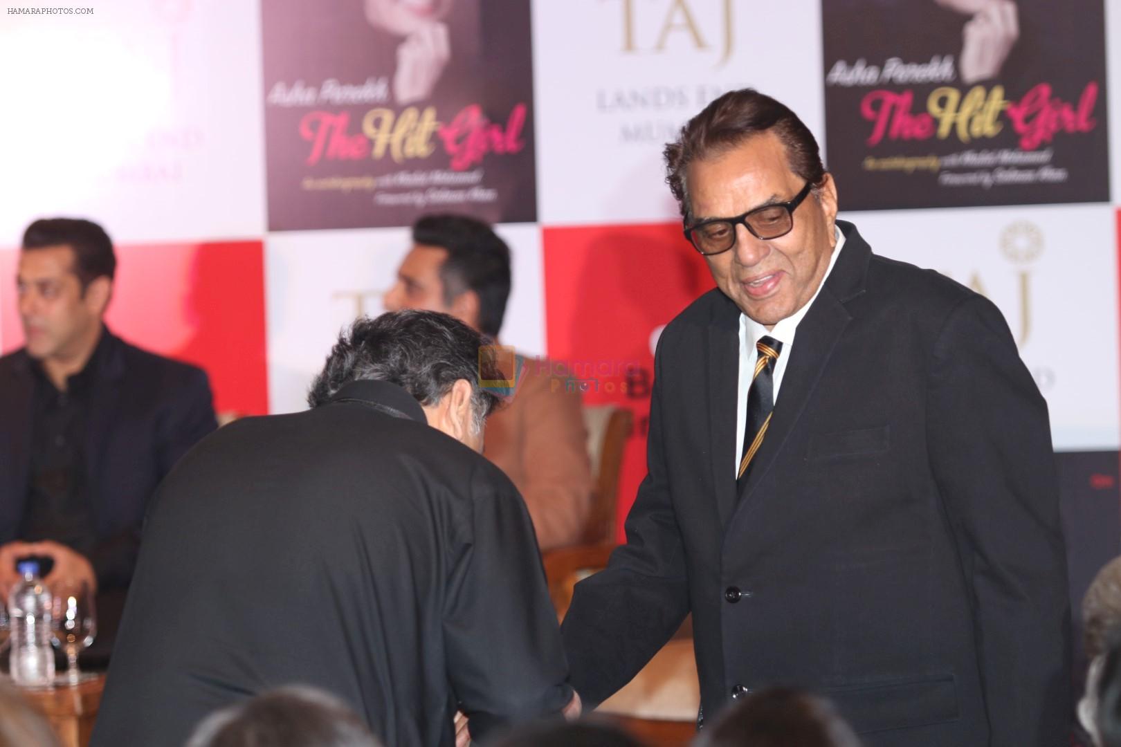 Dharmendra at the Unveiling Of Asha Parekh Autobiography