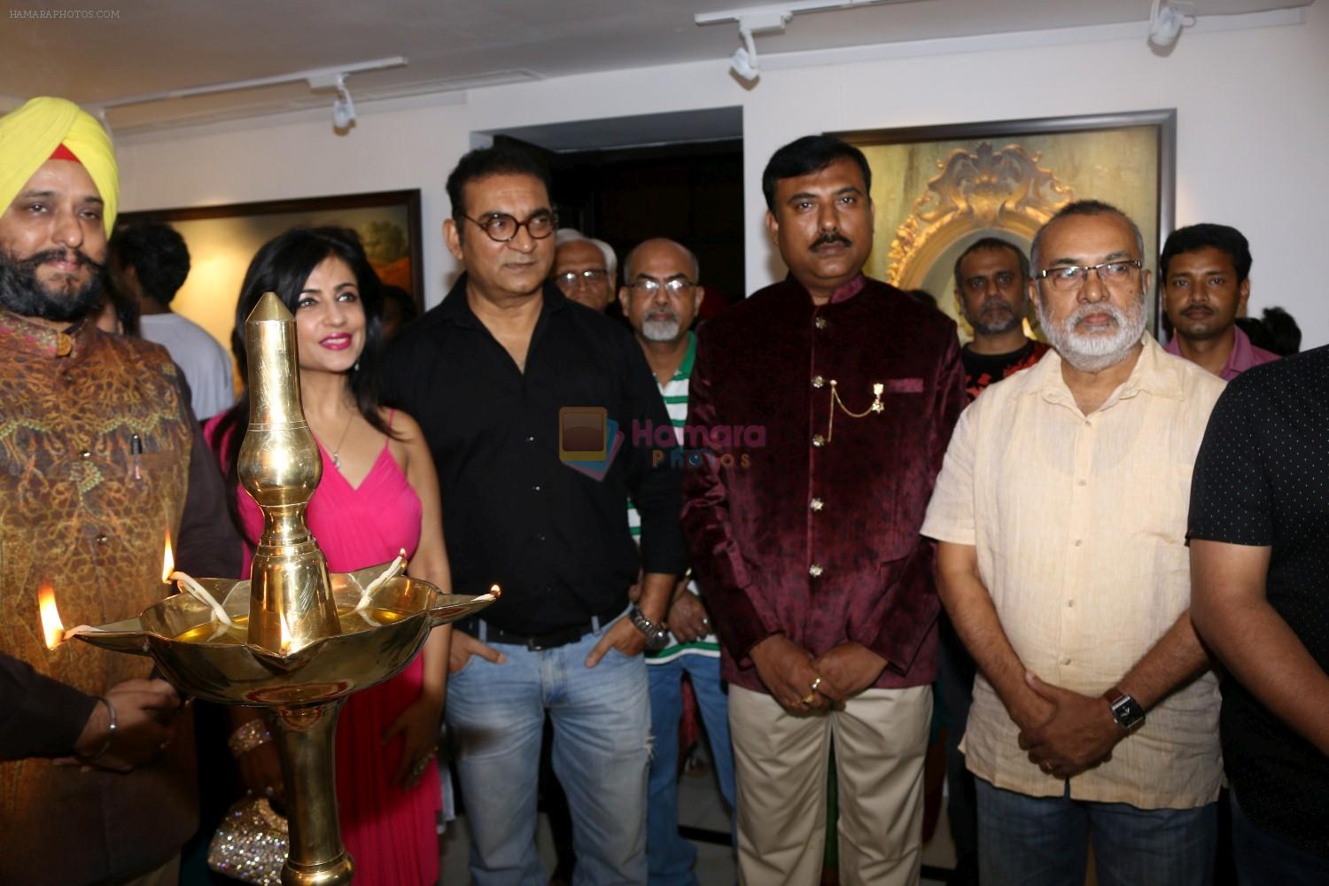 Abhijeet Bhattacharya, Shibani Kashyap at An Art Exhibition on 1st May 2017