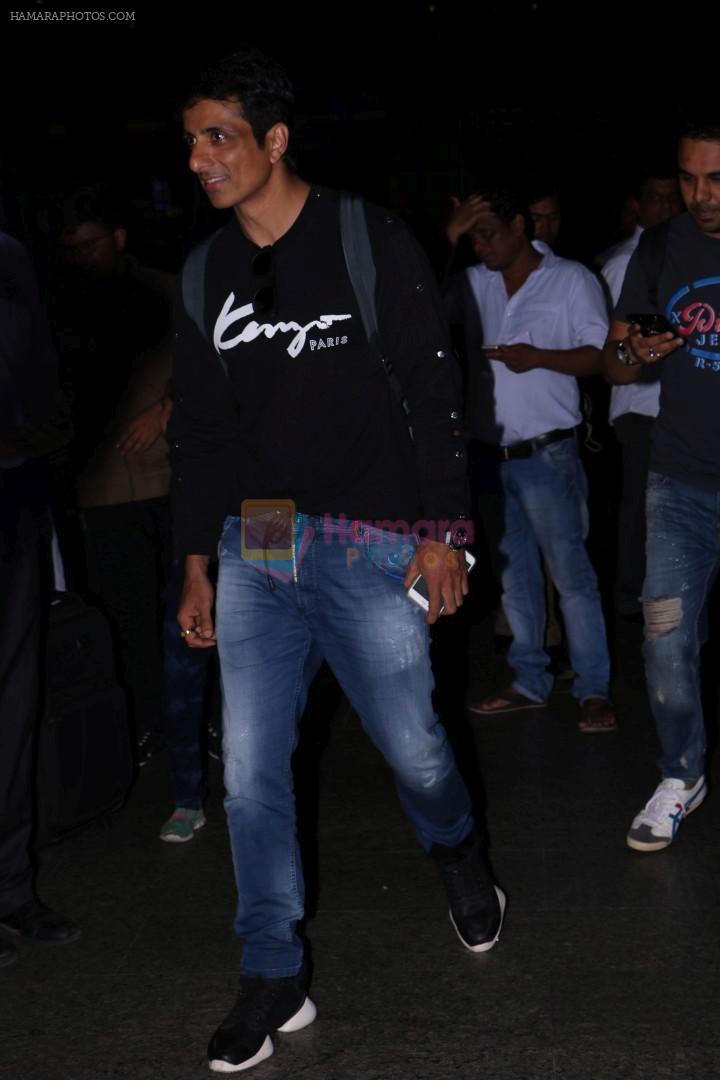 Sonu Sood Spotted At Airport