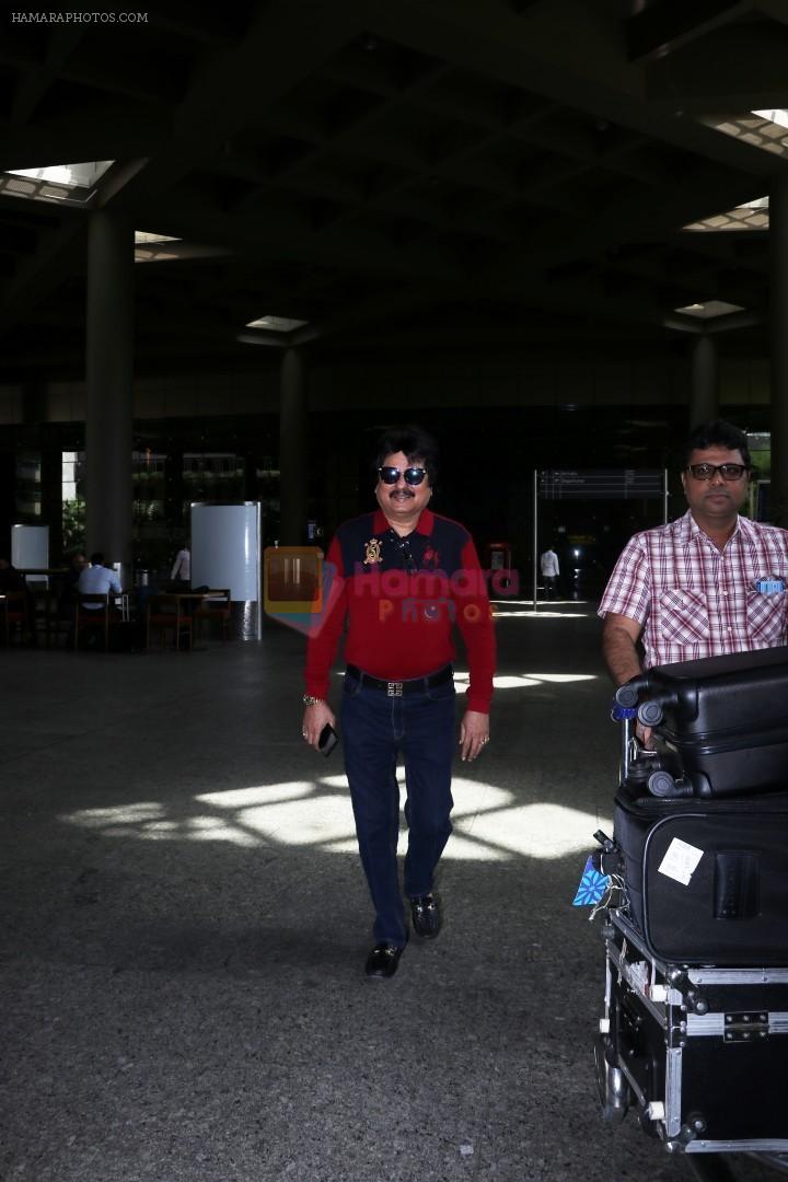 Pankaj Udhas Spotted At Airport on 26th May 2017
