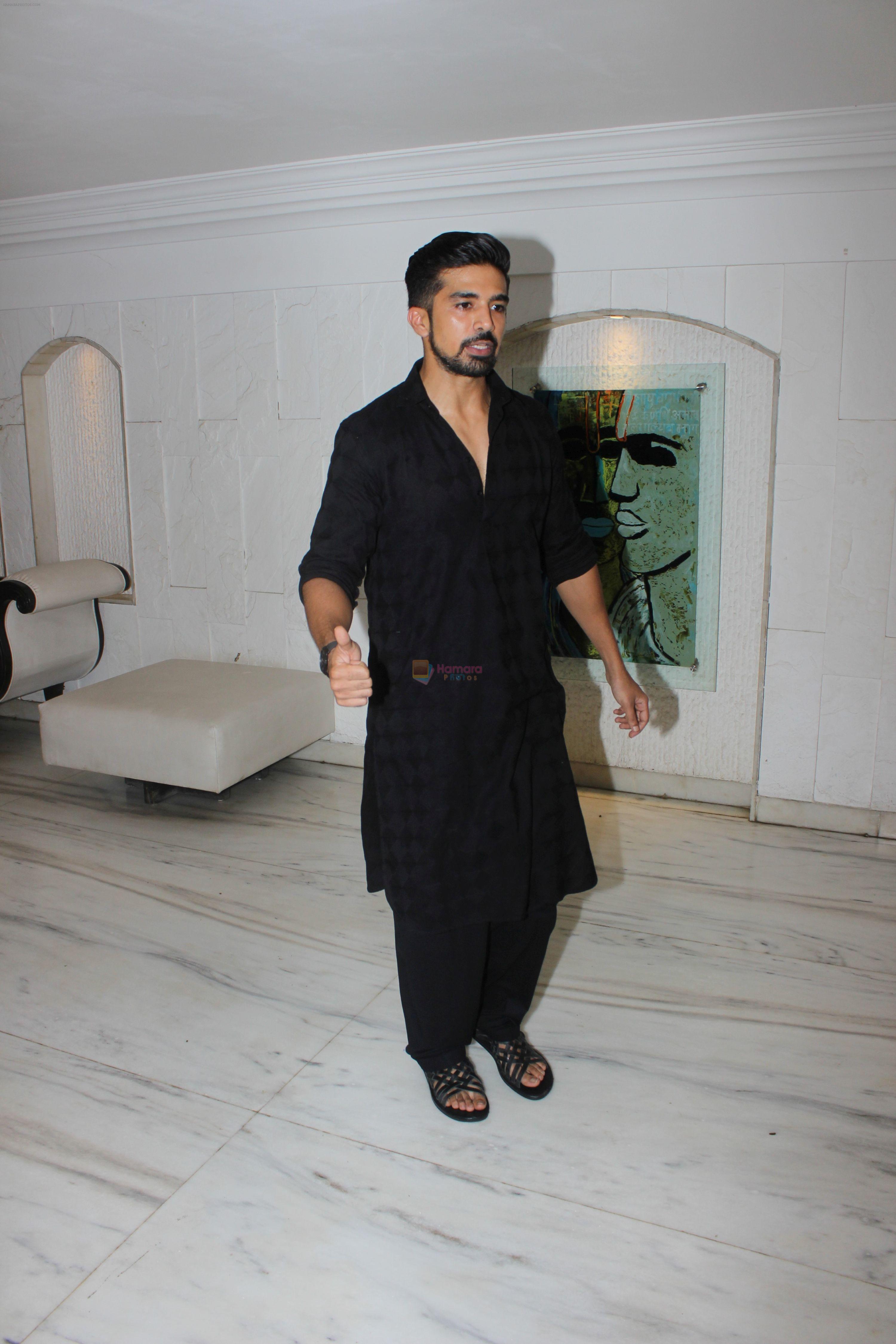 Saqib Saleem celebrated by giving Eid Party on 28th June 2017