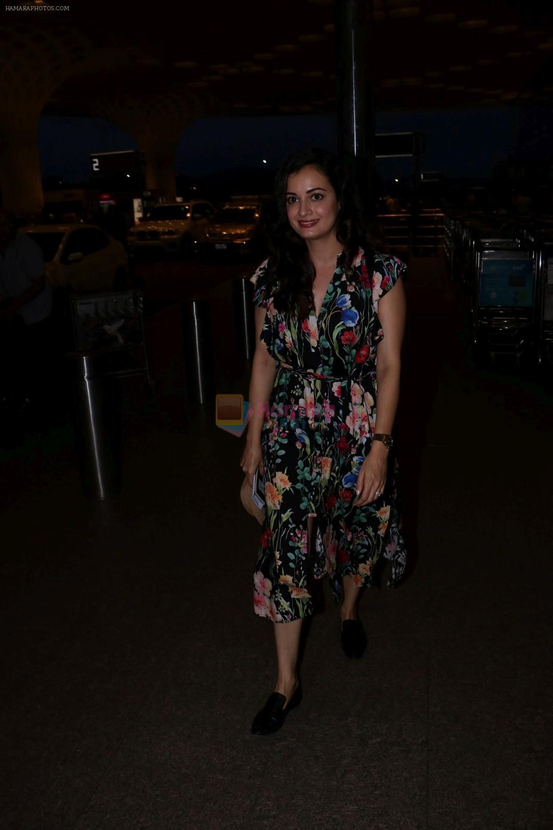 Dia Mirza Spotted At Airport on 12th July 2017