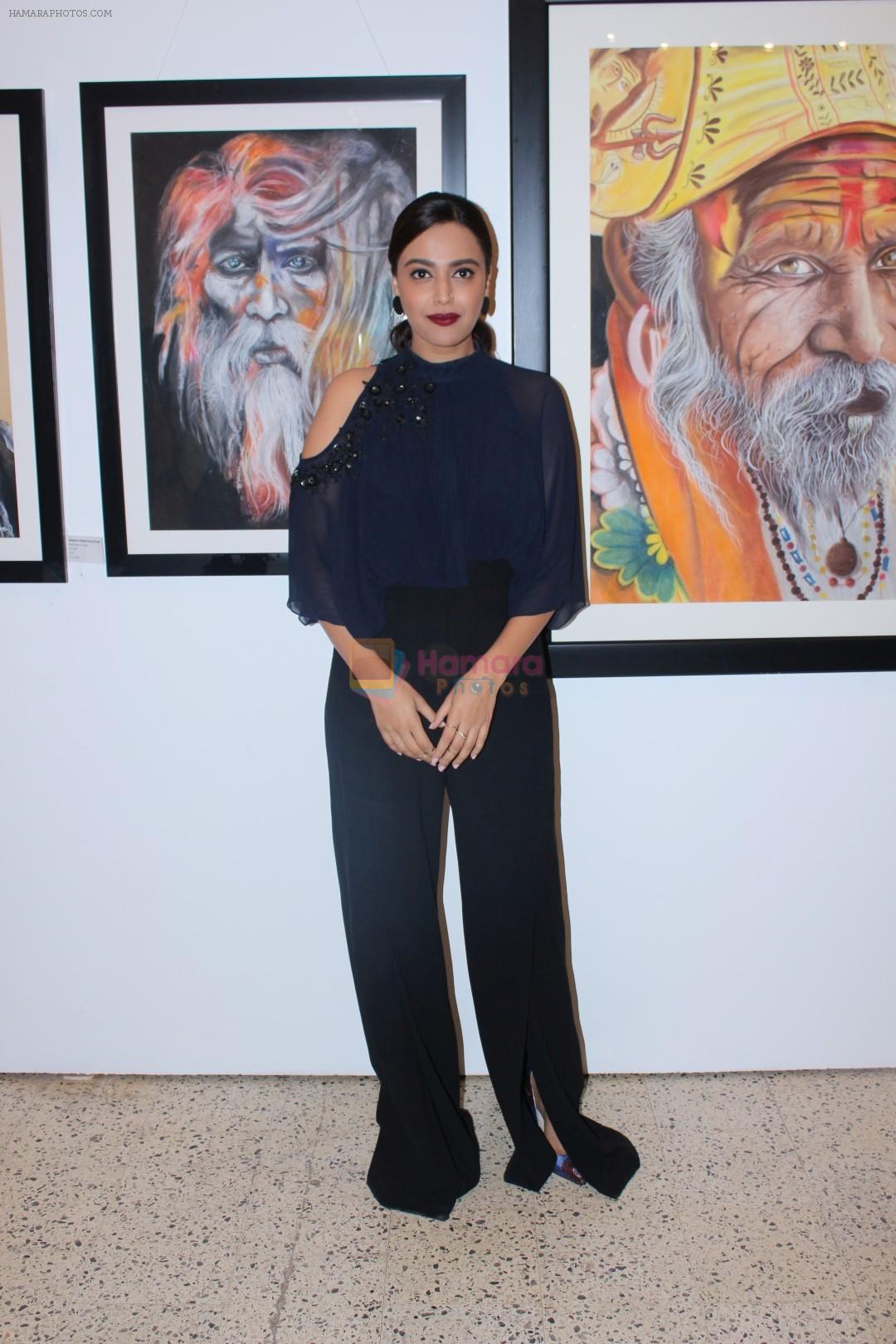 Swara Bhaskar at the Exhibition Of Mr Bharat Thakur Art Gallery on 14th July 2017