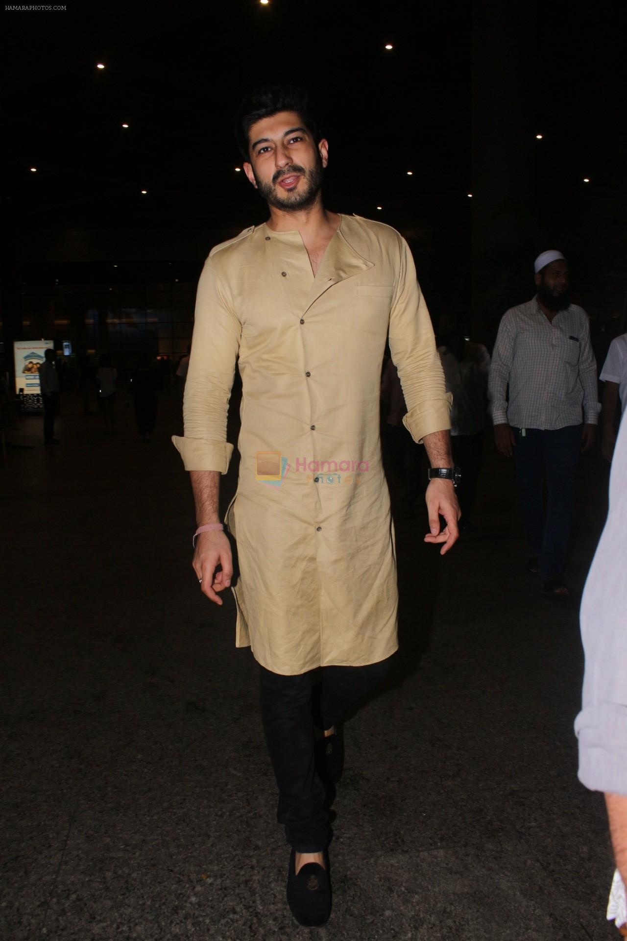 Mohit Marwah Spotted At Airport Returns From IIFA on 17th July 2017