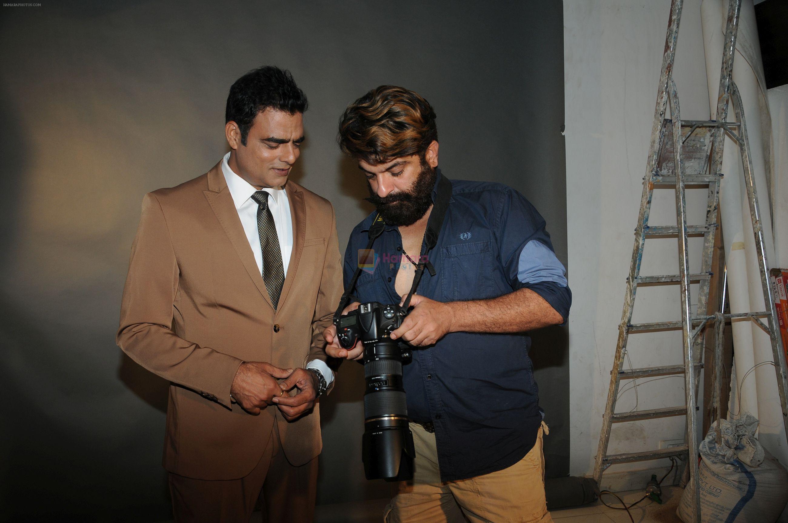 Haider Khan shoots Abhimanyu Singh