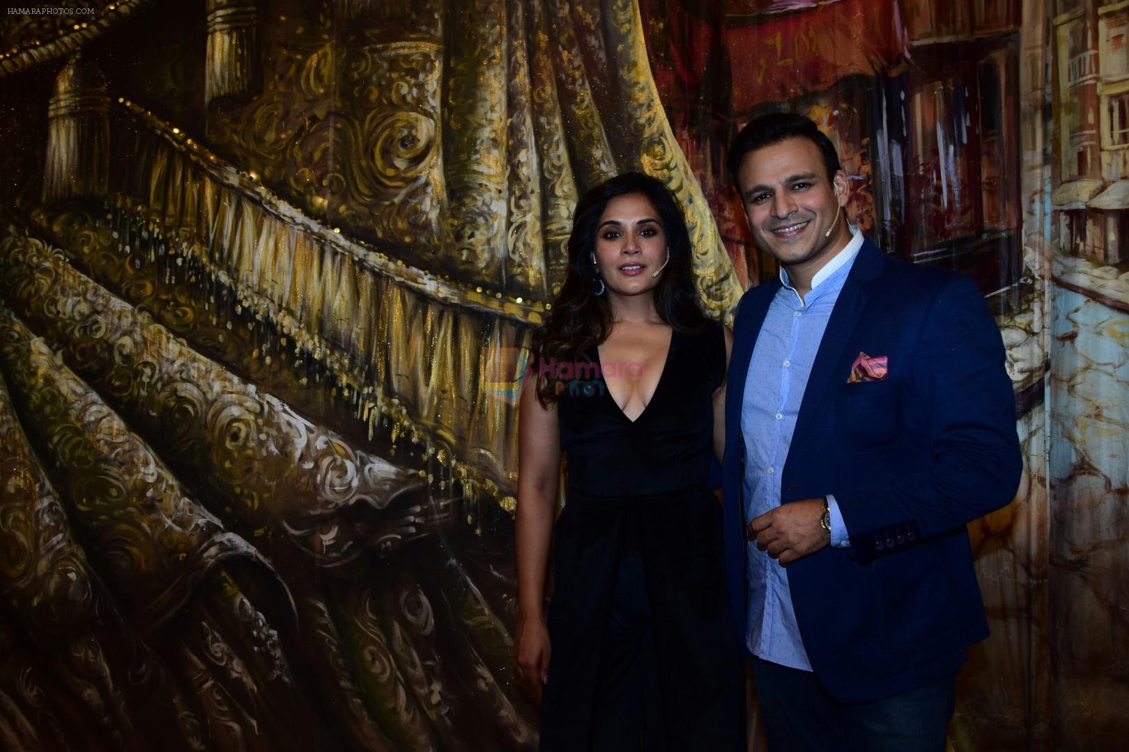 Vivek Oberoi, Richa Chadda at the Episode Shoot Of The Drama Company on 29th July 2017