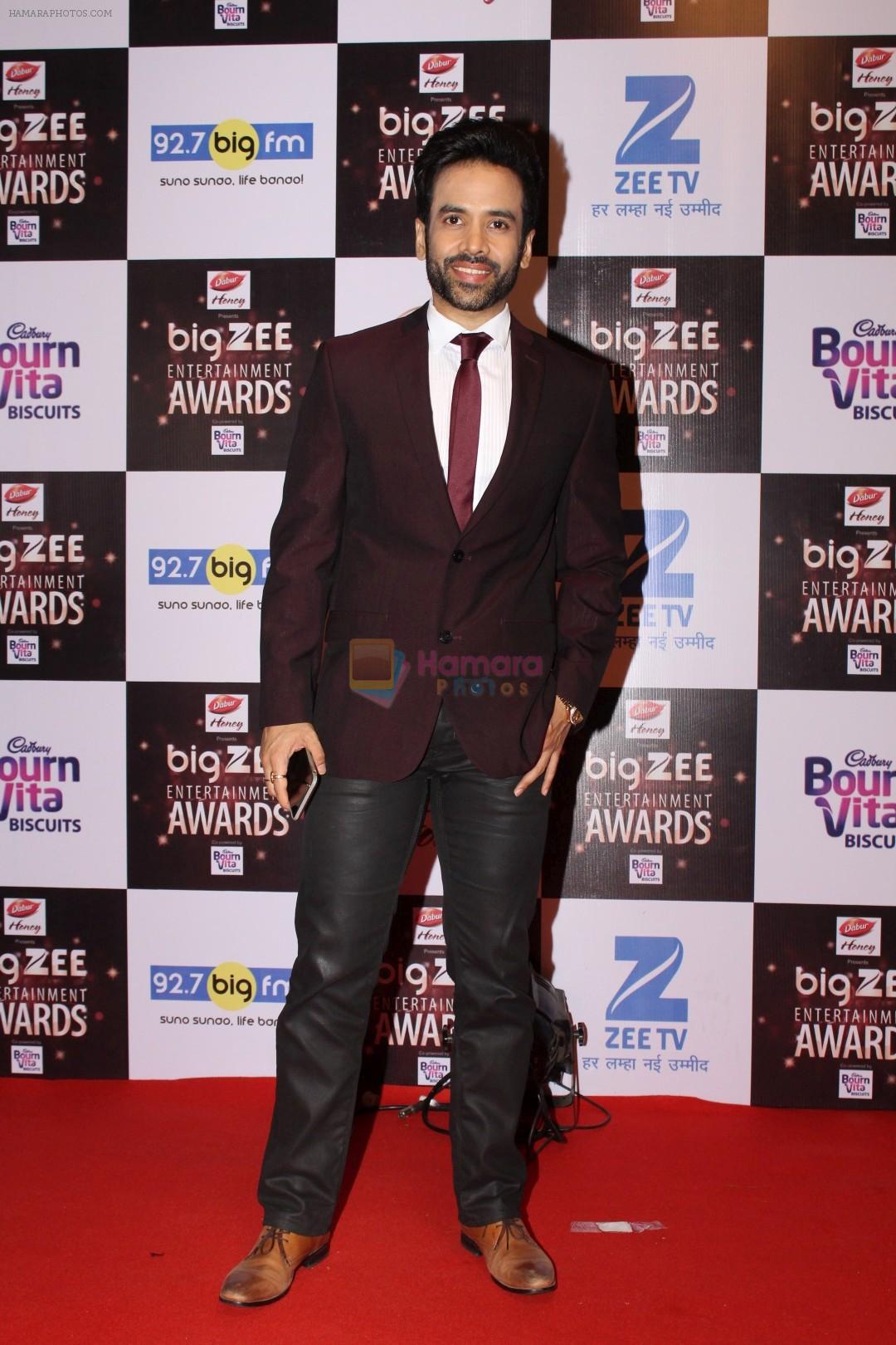 Tusshar Kapoor At Red Carpet Of Big Zee Entertainment Awards 2017 on 29th July 2017