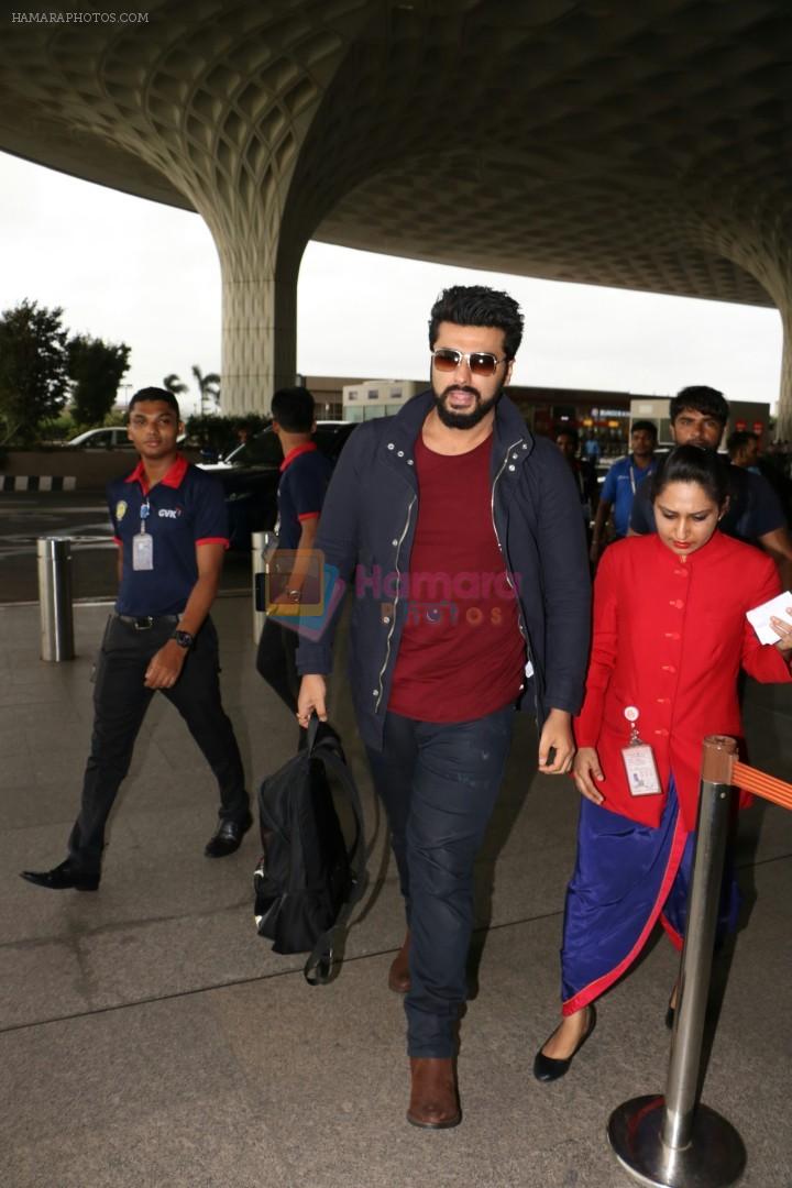 Arjun Kapoor with Mubarakan team spotted at airport on 29th July 2017