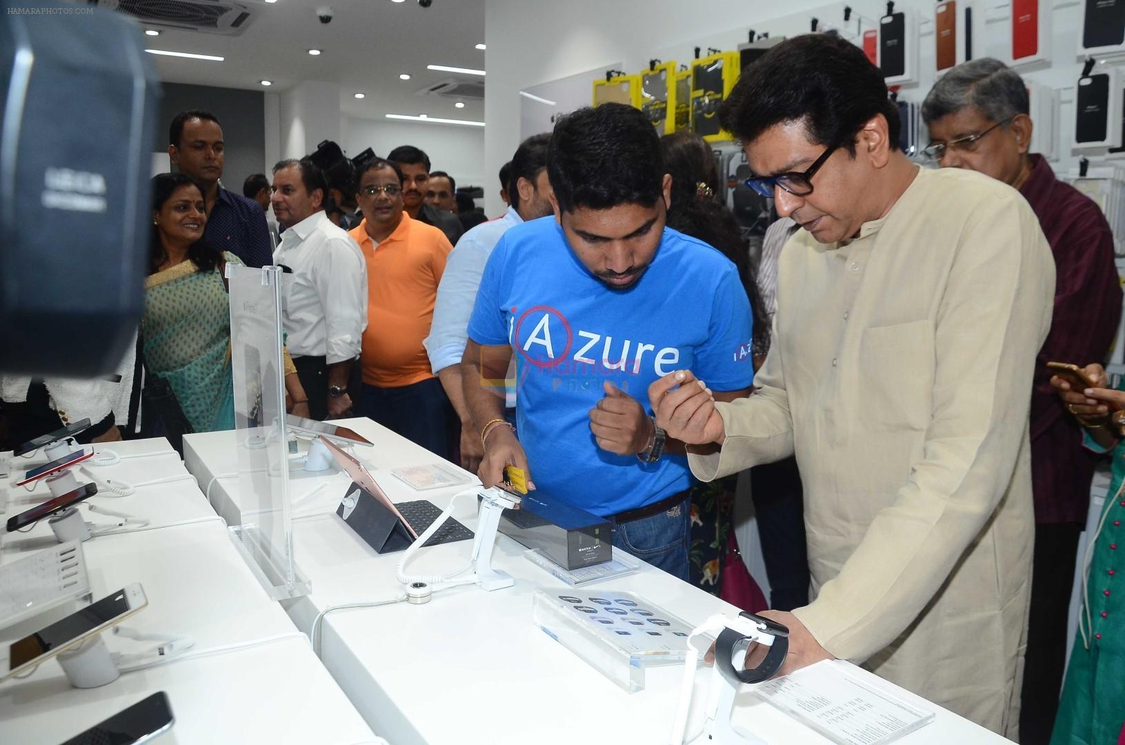 Raj Thackeray at the Launch OF Zanai Bhosle's iAzure, Apple Store on 30th July 2017