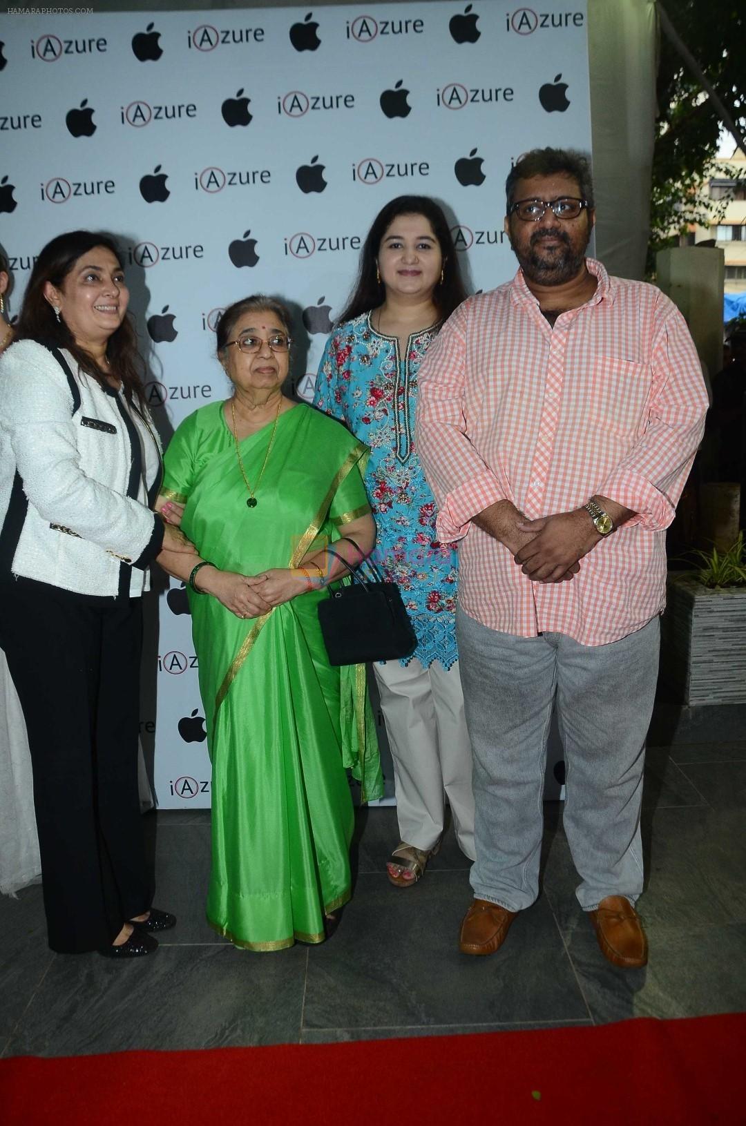 Usha Mangeshkar at the Launch OF Zanai Bhosle's iAzure, Apple Store on 30th July 2017